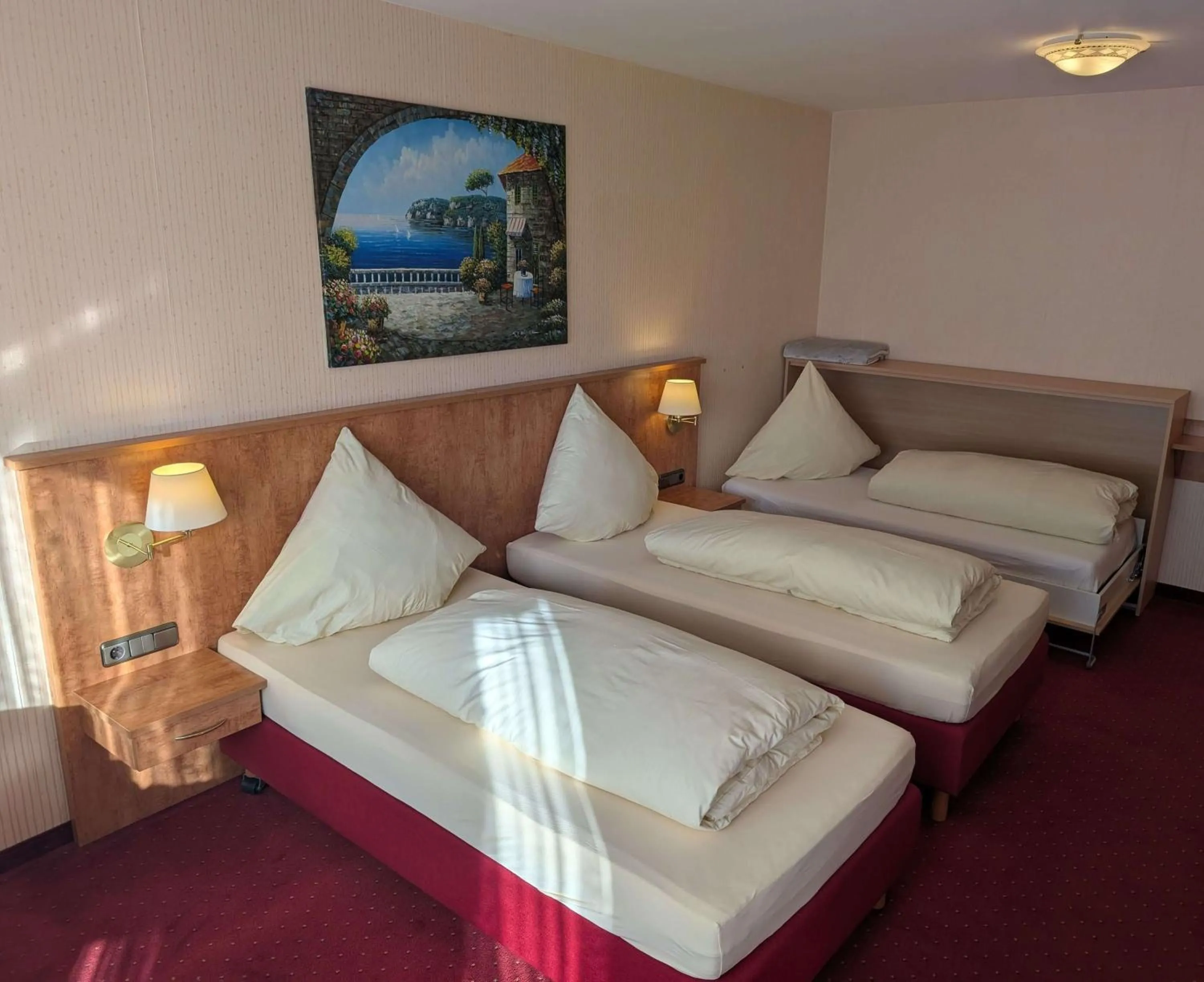 Bed in Stadthotel Augsburg