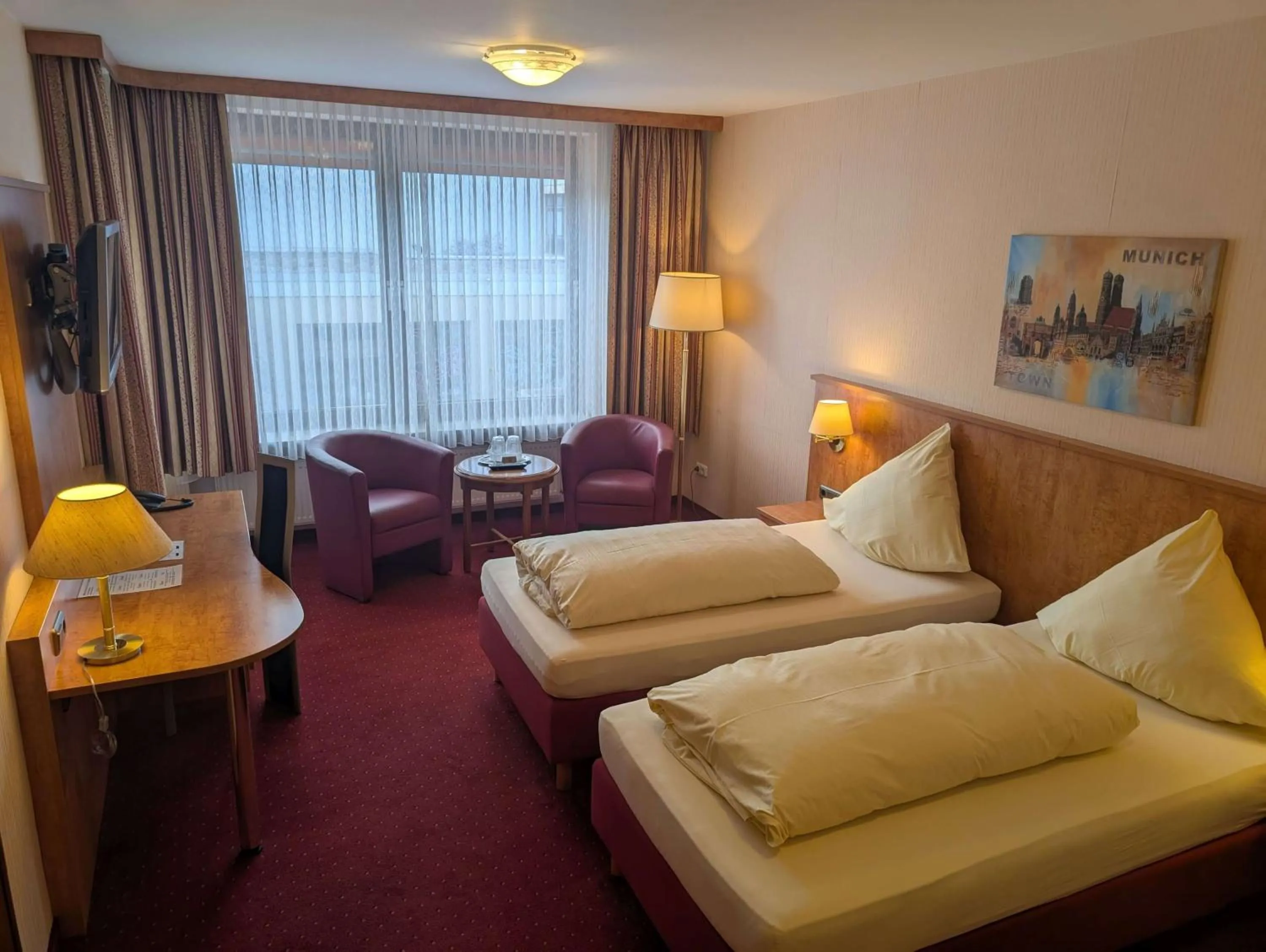 Bed in Stadthotel Augsburg