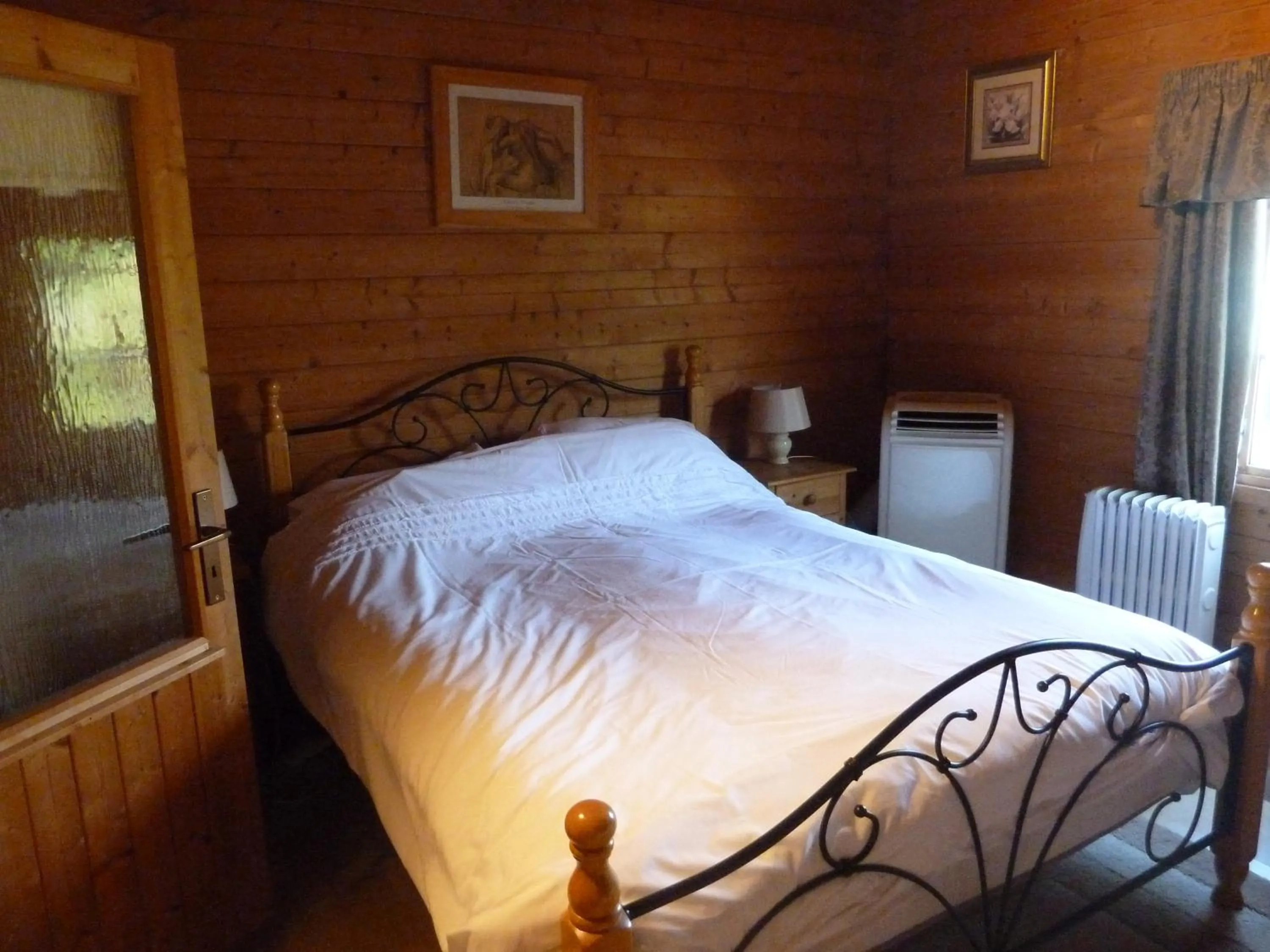 Bed in Hillside Self Catering