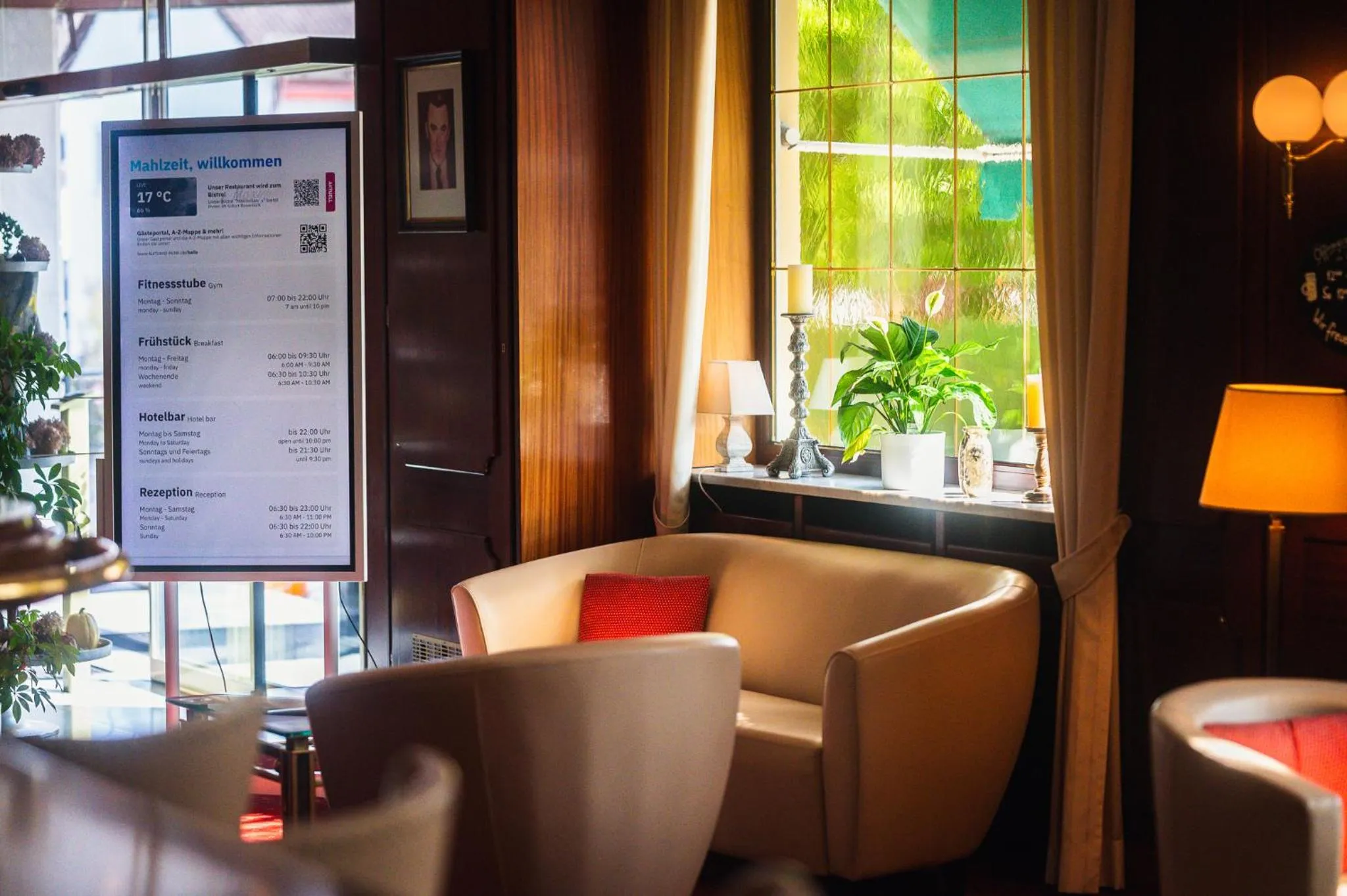 Lobby or reception in Hotel am Schlosspark Zum Kurfürst