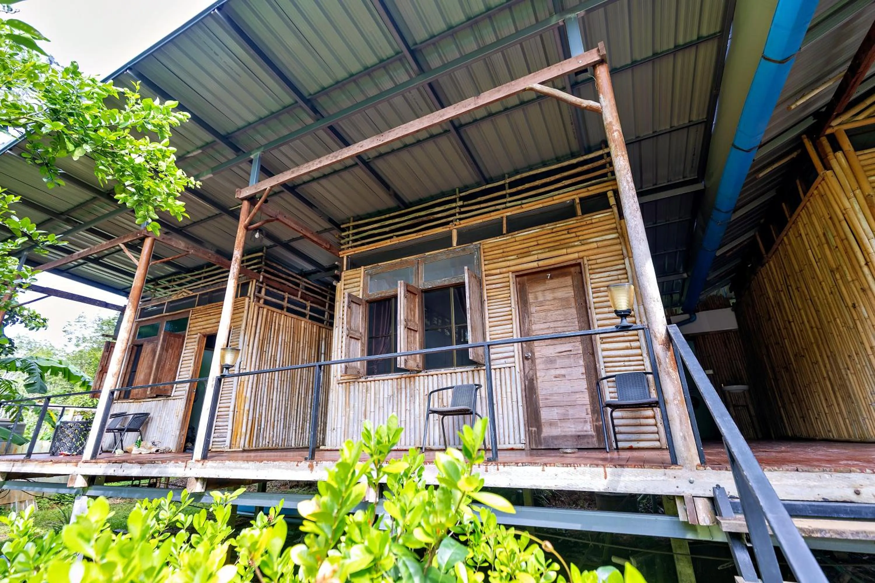 Balcony/Terrace in Bansuanphutarn