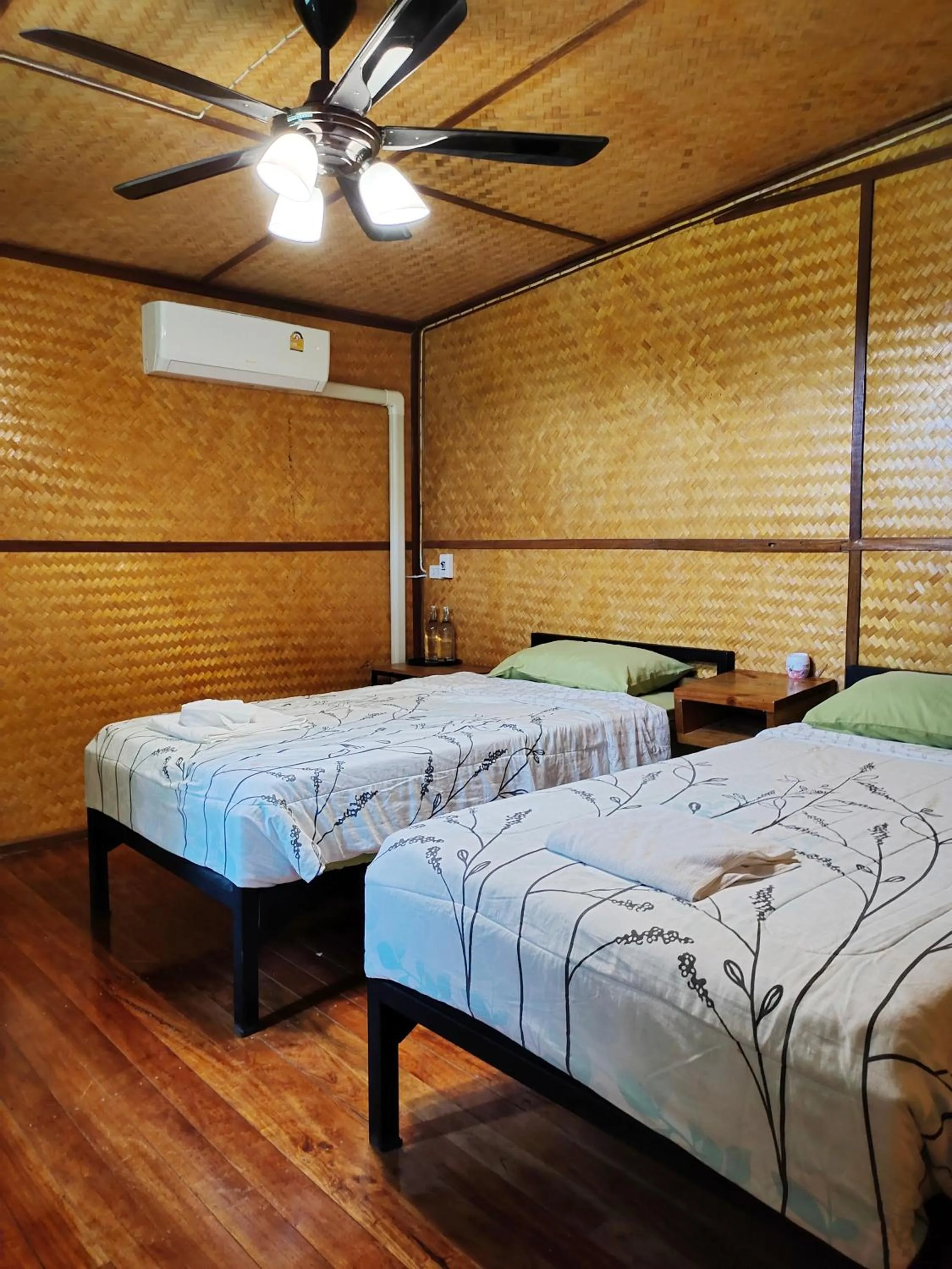 Bedroom, Bed in Bansuanphutarn