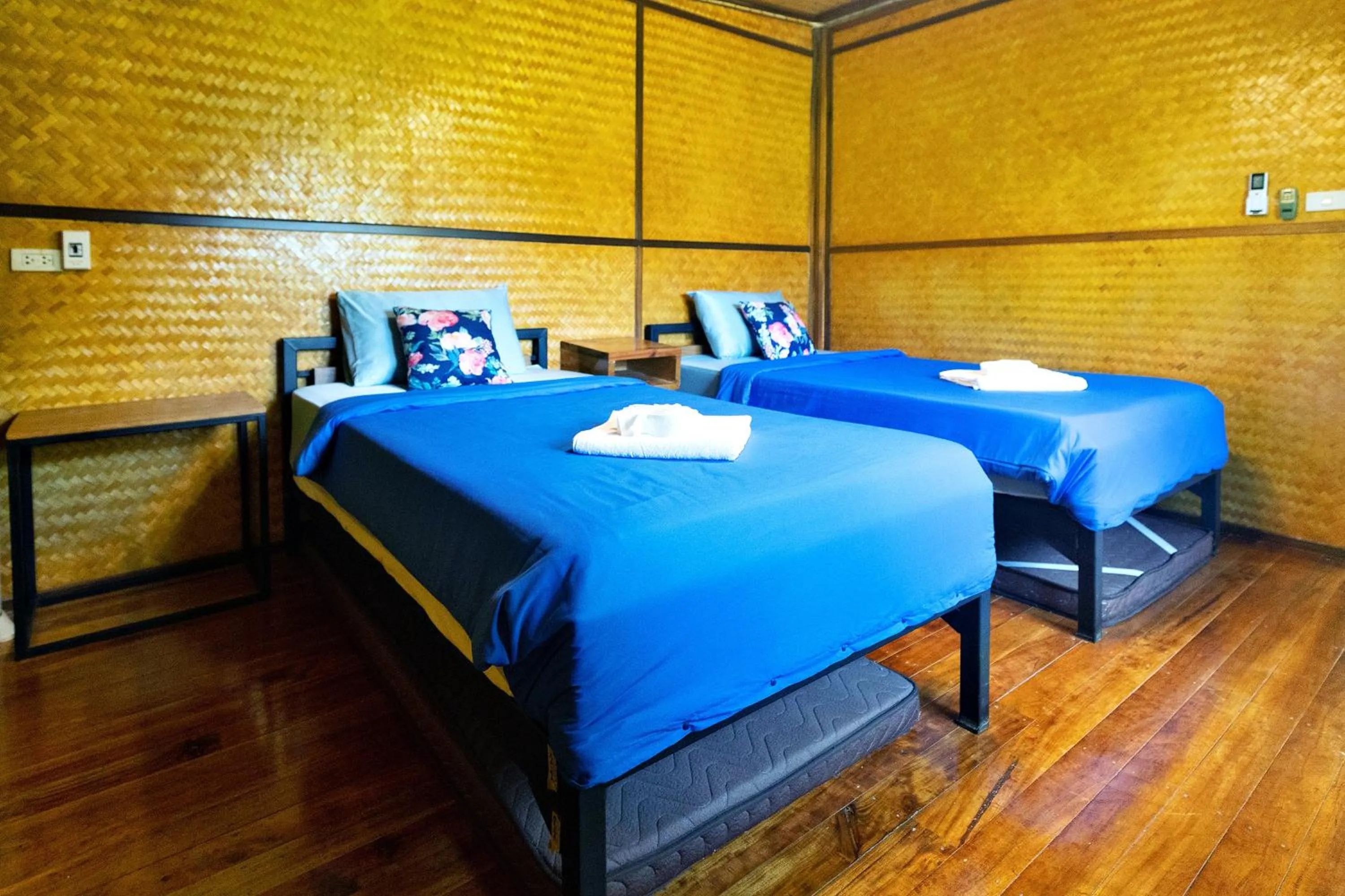 Bed in Bansuanphutarn