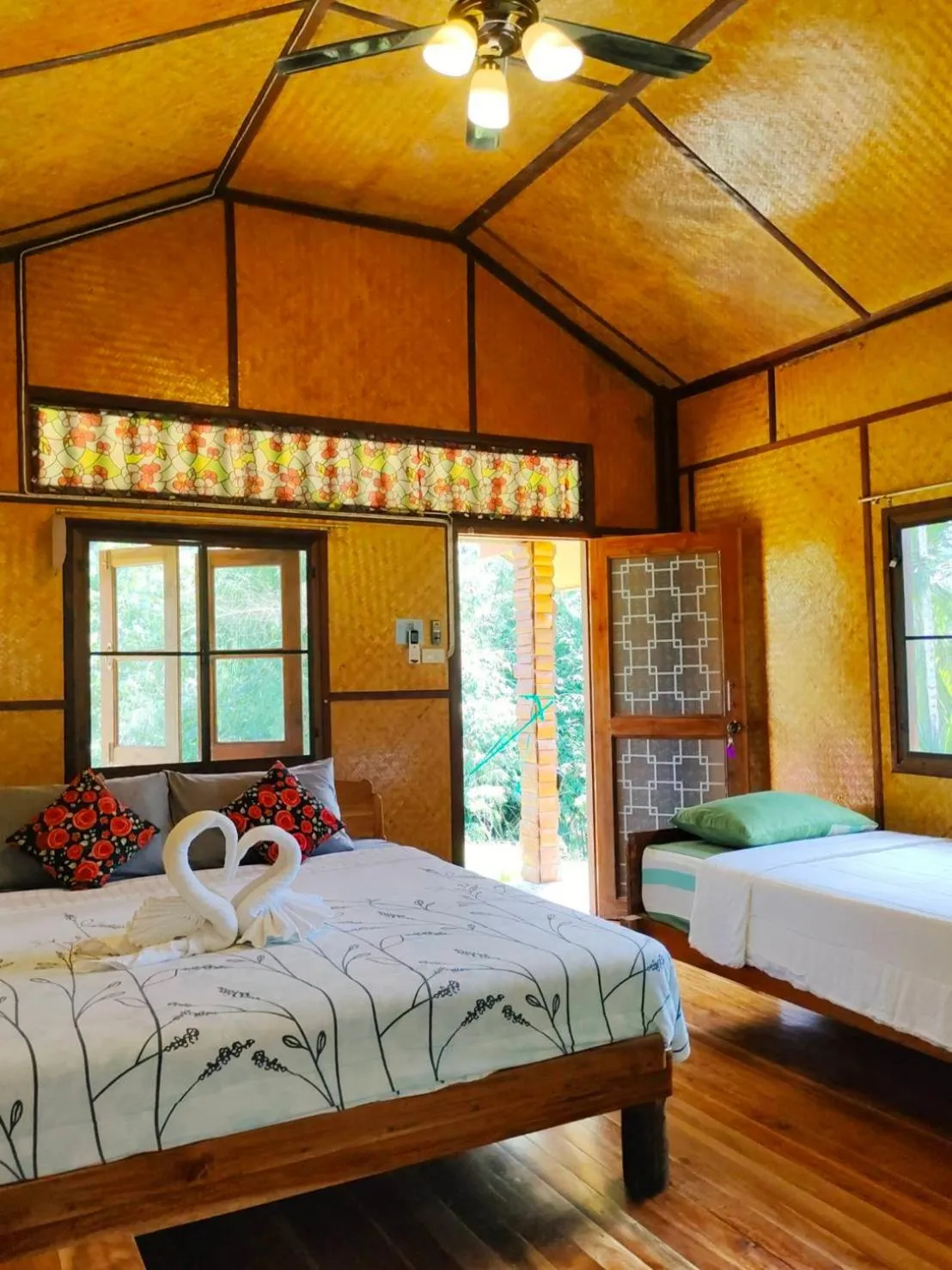 Bed in Bansuanphutarn