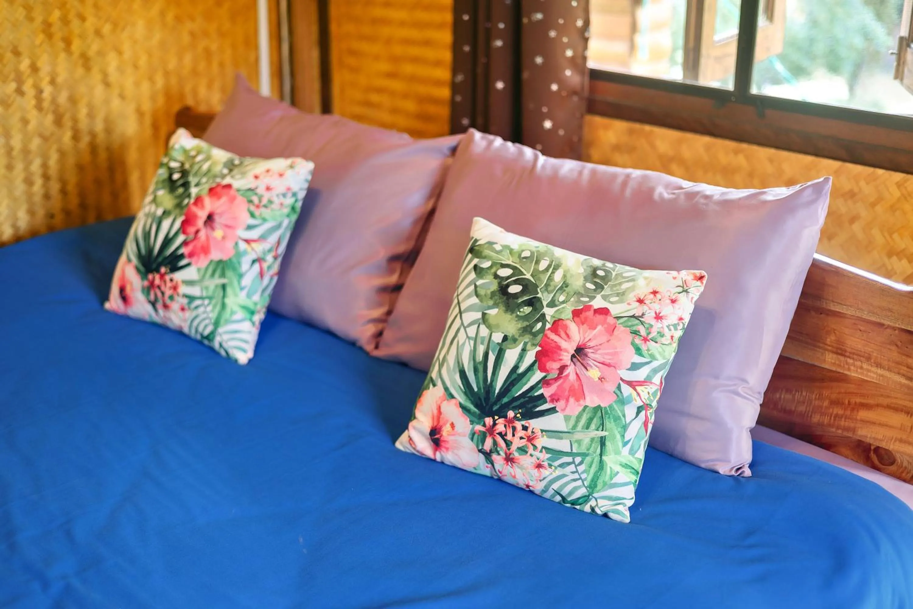 Bed in Bansuanphutarn