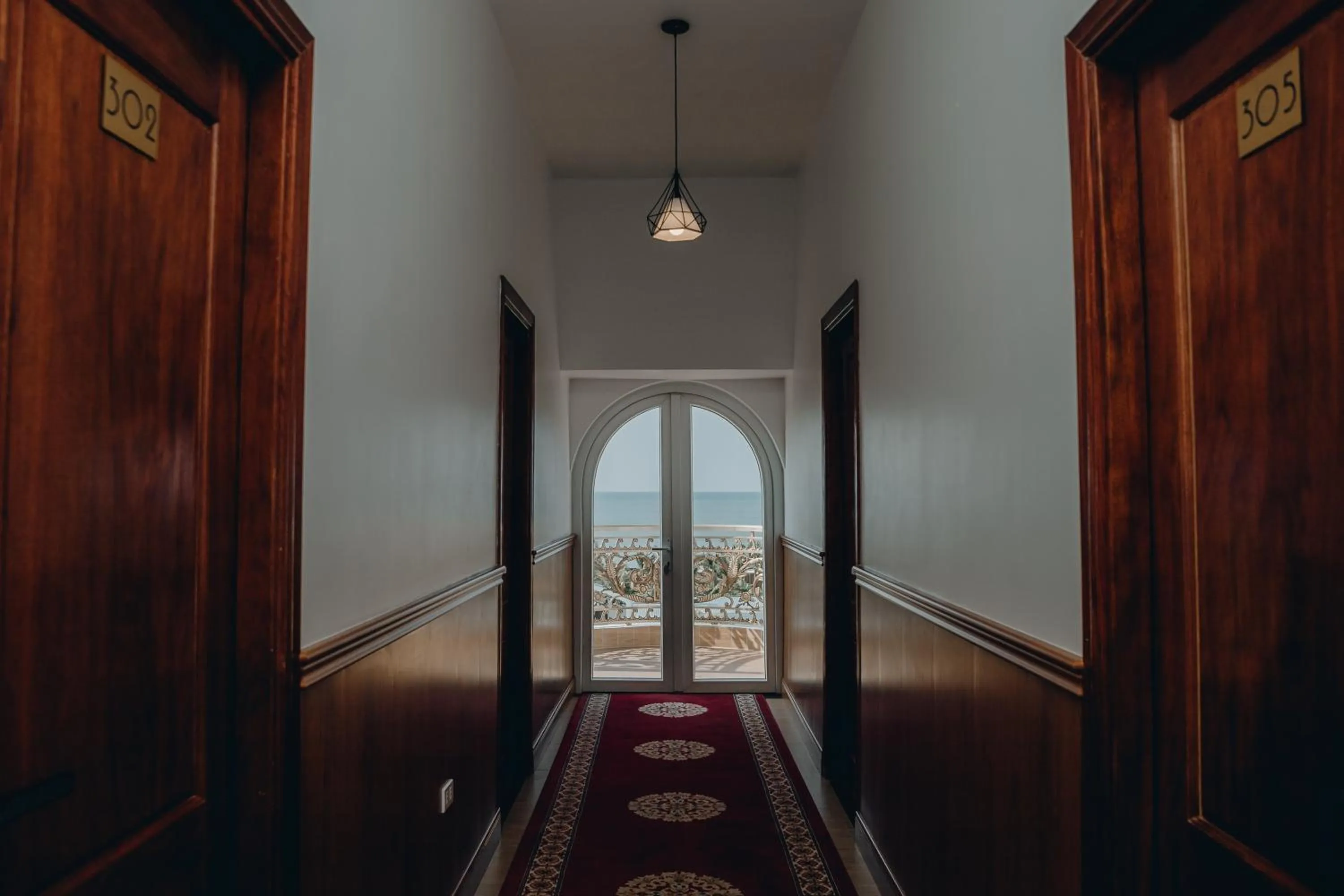 Property building in Paris Hotel Bình Thuận