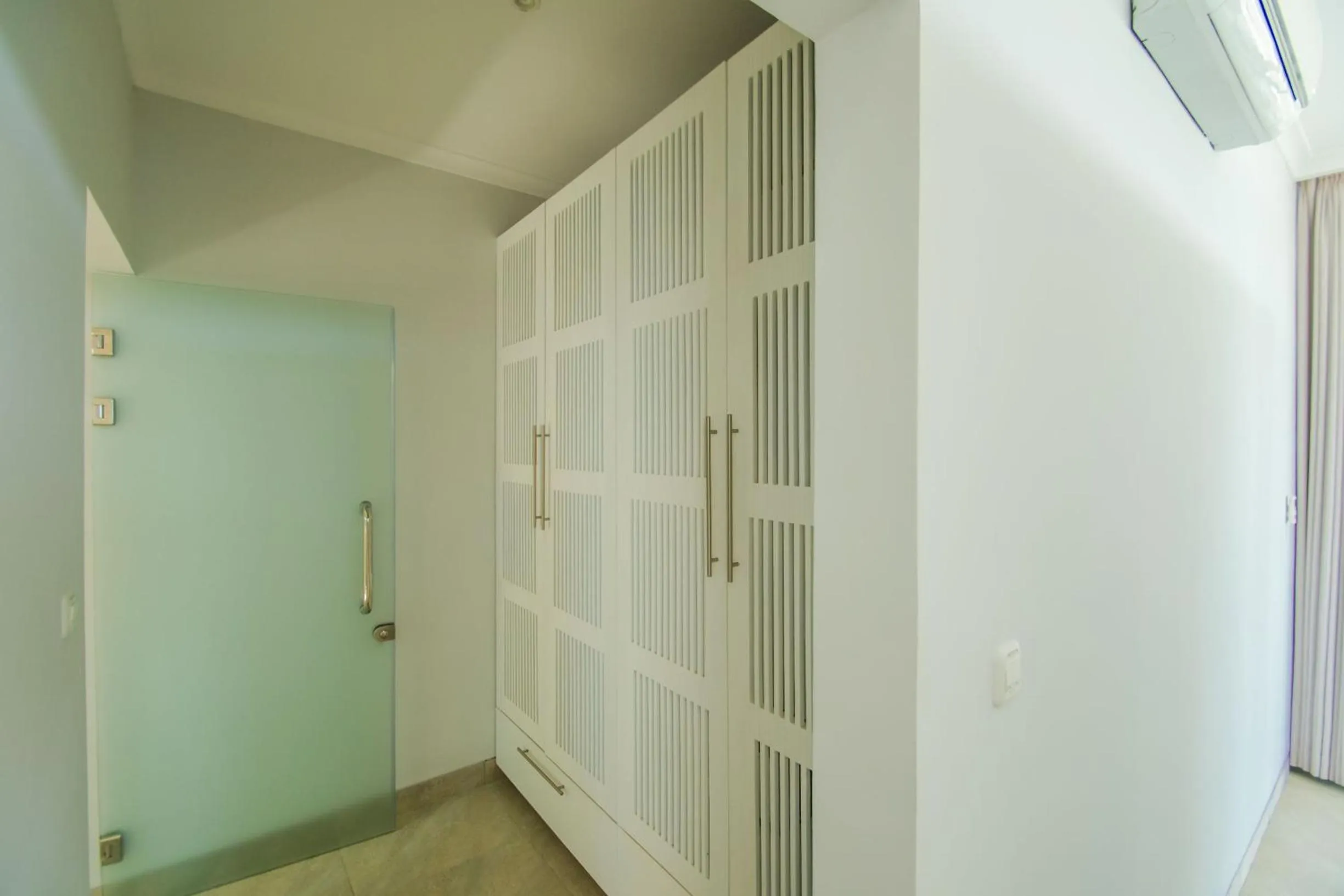 Bathroom in Deep Blue Villa Bali