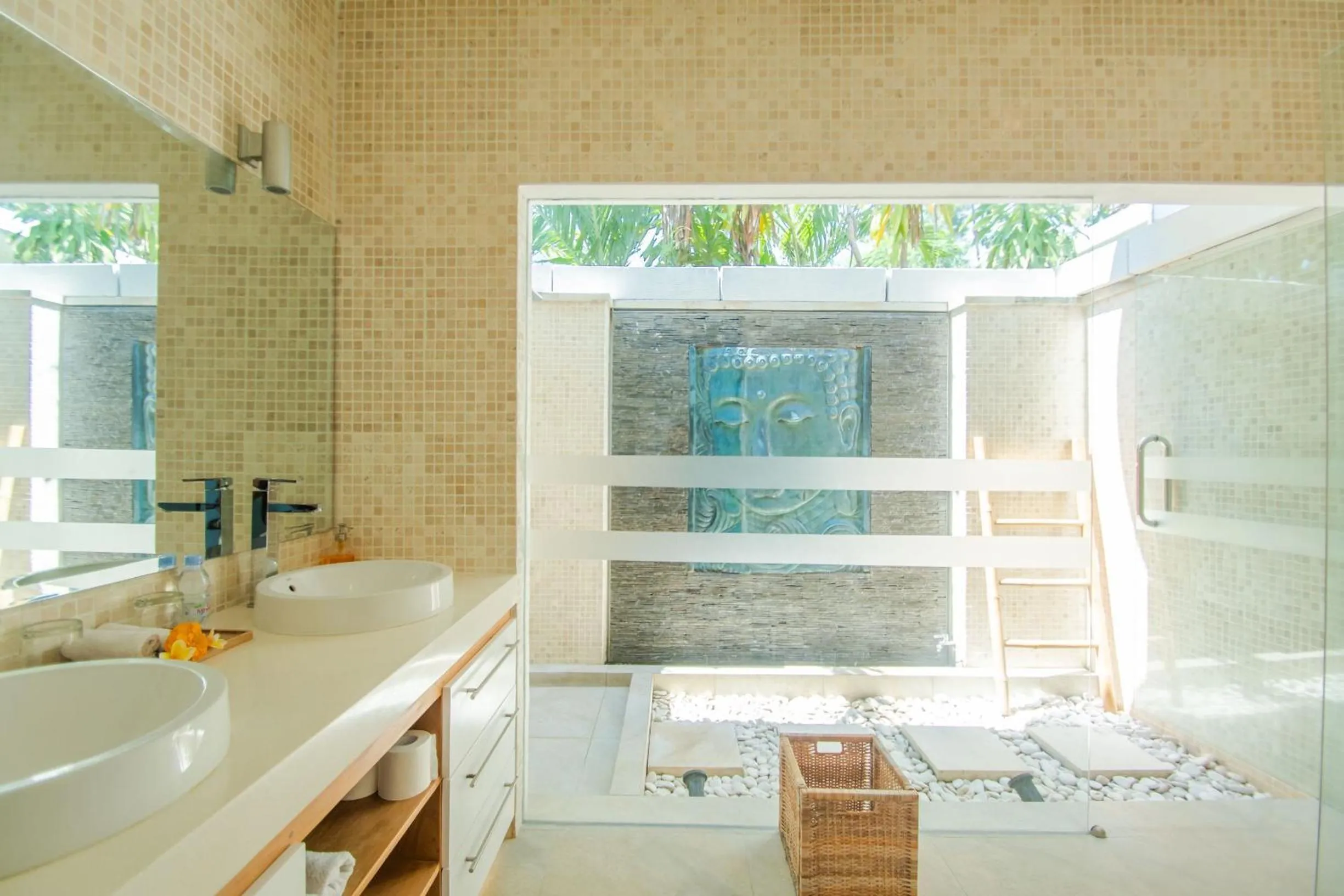 Bathroom in Deep Blue Villa Bali