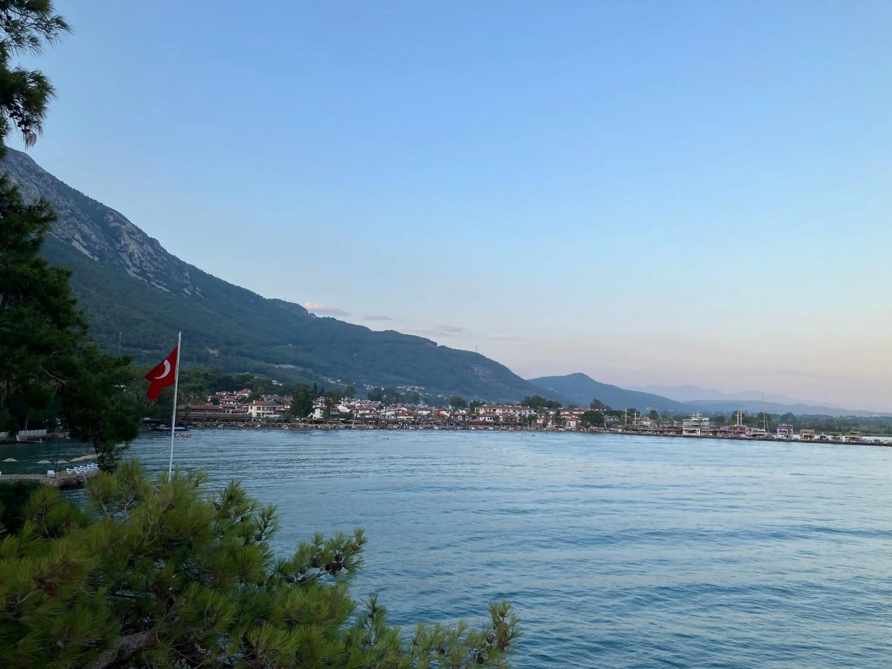 Beach in Christina Apart Otel