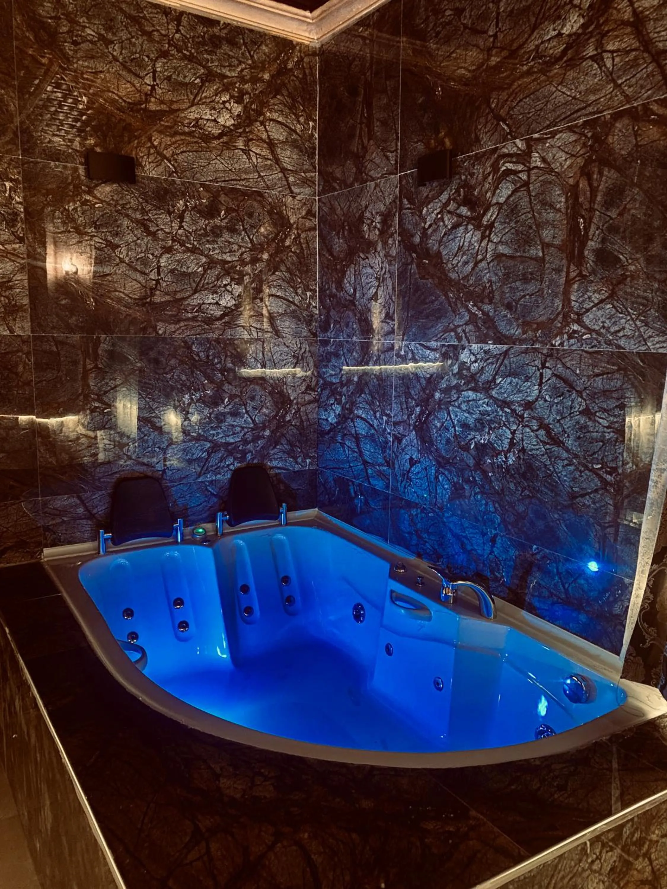 Hot Tub in Aysultan Stone House