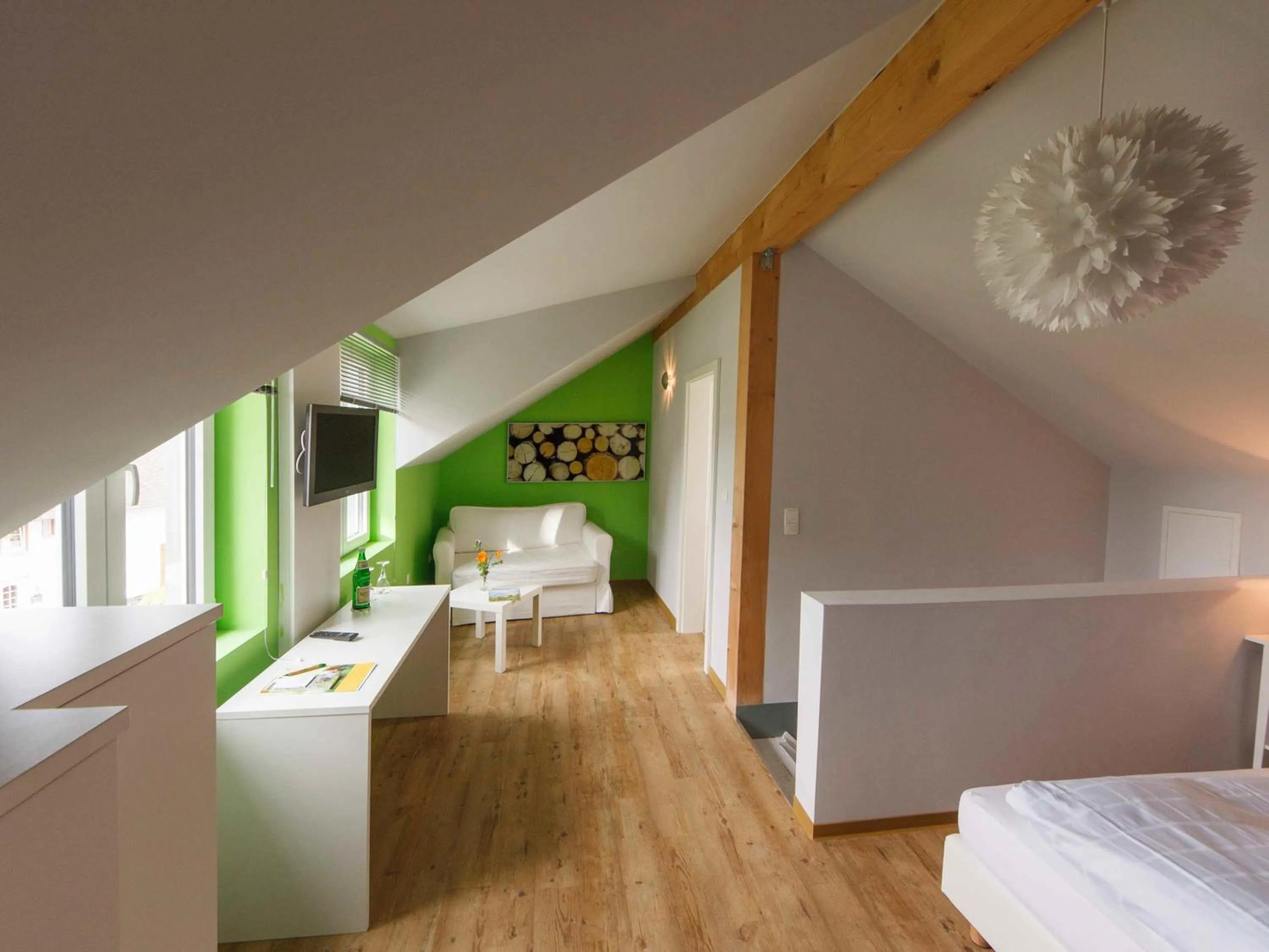 Bed in Hotel Restaurant Lindenhof