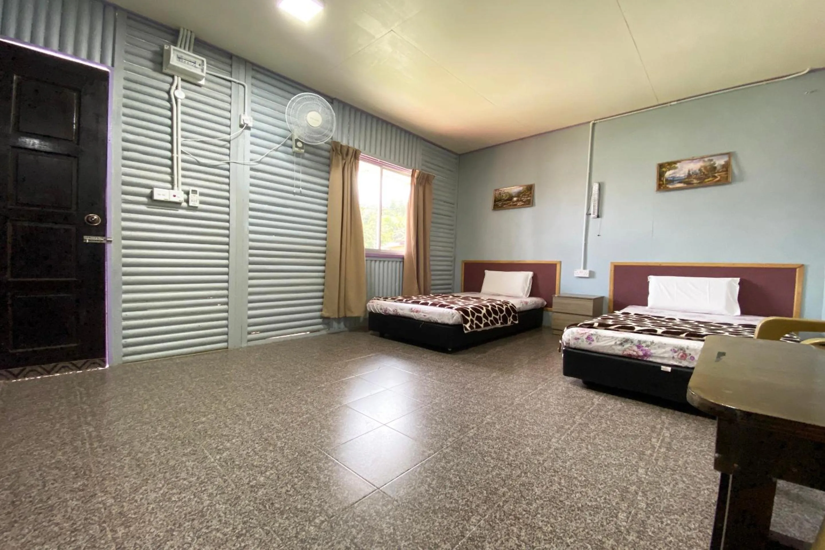 Bedroom, Bed in Hotel O Kampung Stay Kilimu