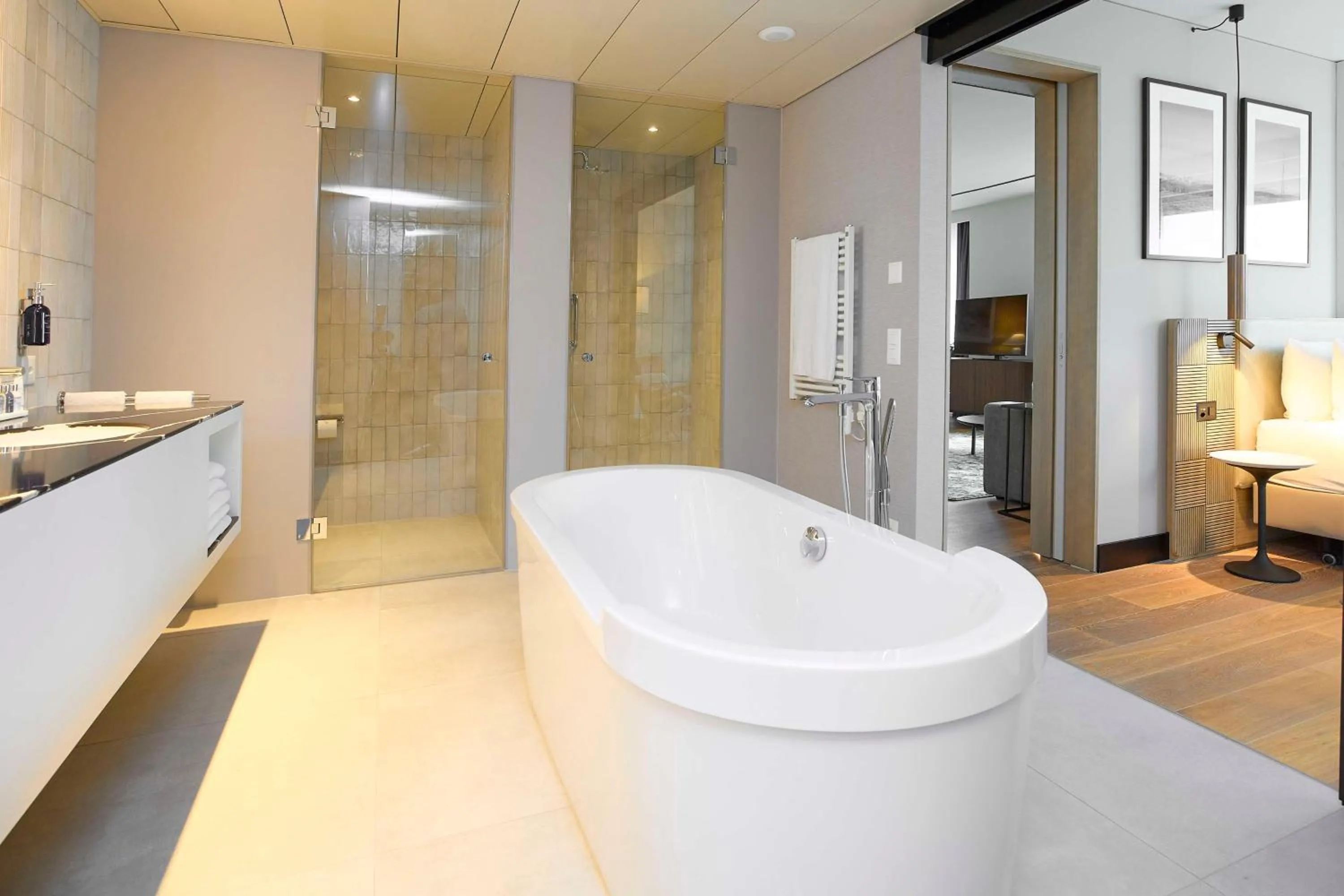 Bathroom in Radisson Blu Hotel Zurich Airport