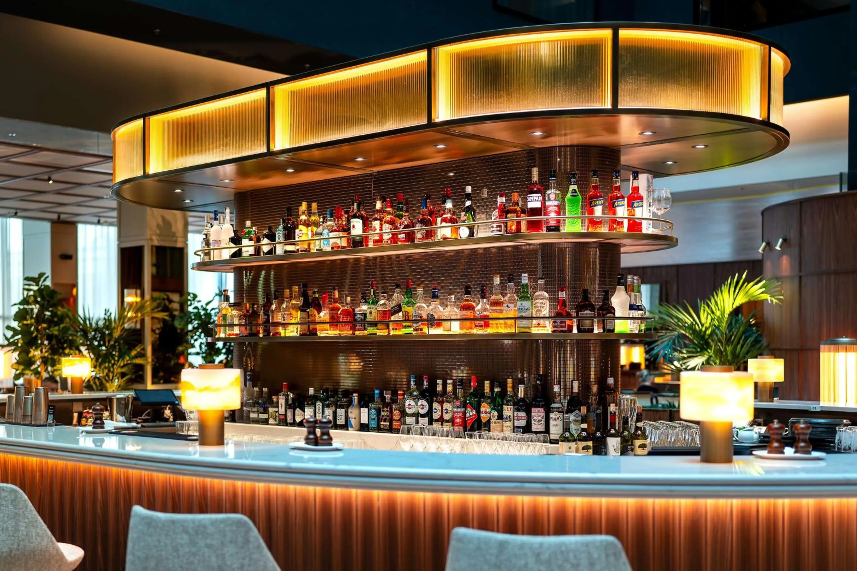 Lounge or bar in Radisson Blu Hotel Zurich Airport