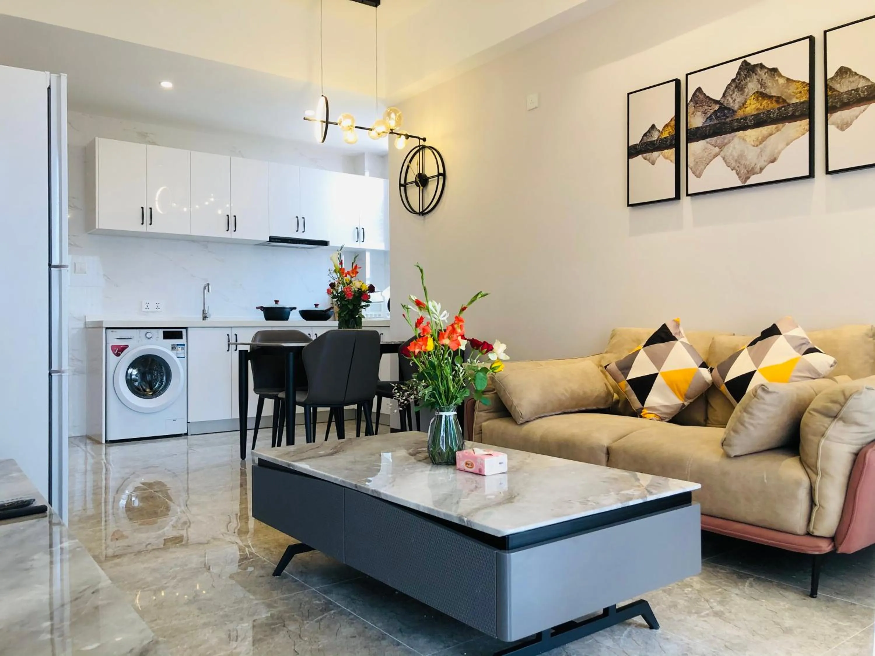 Living room in Rose Garden Private Apartment By LINK