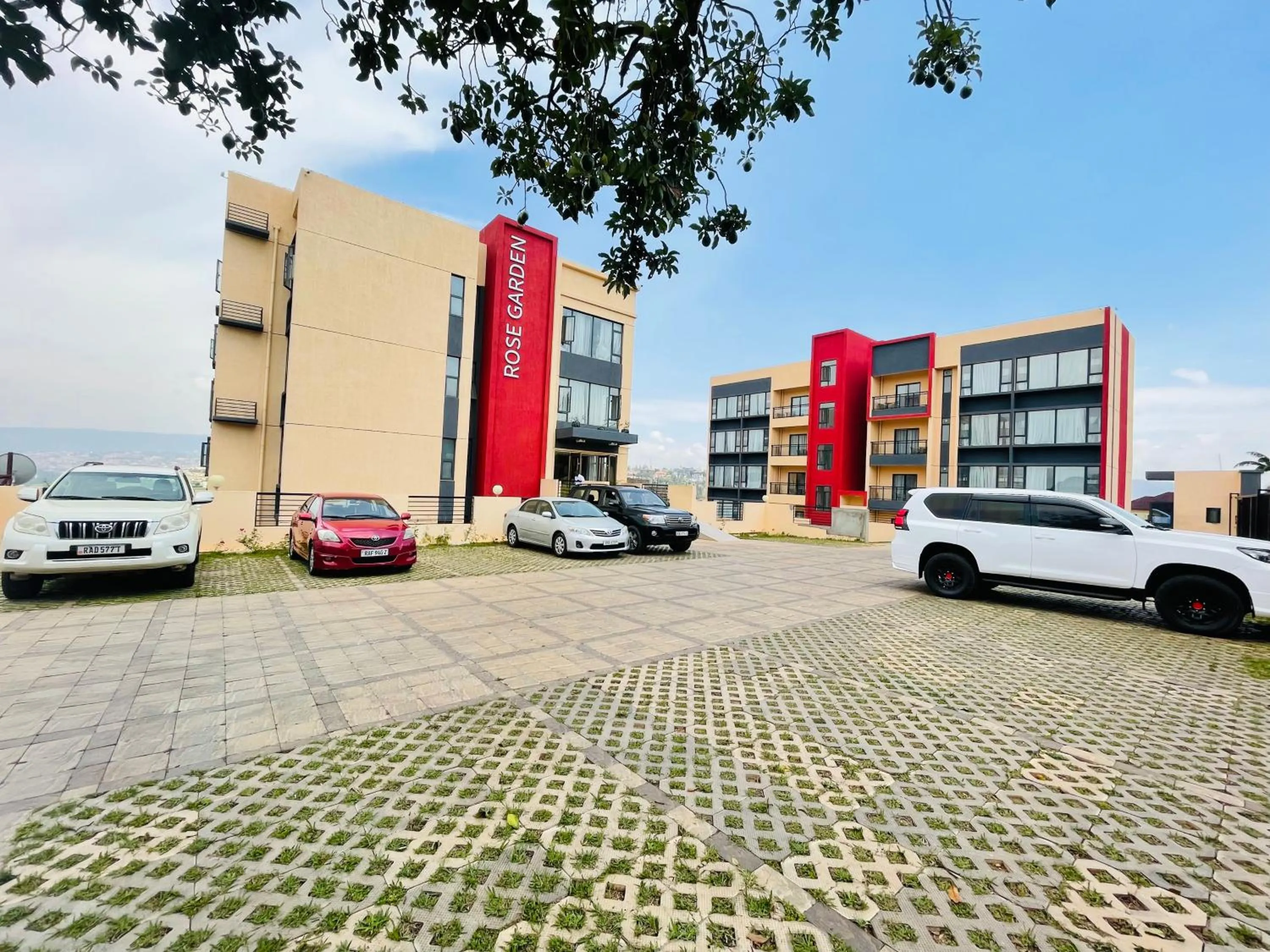 Property building in Rose Garden Private Apartment By LINK