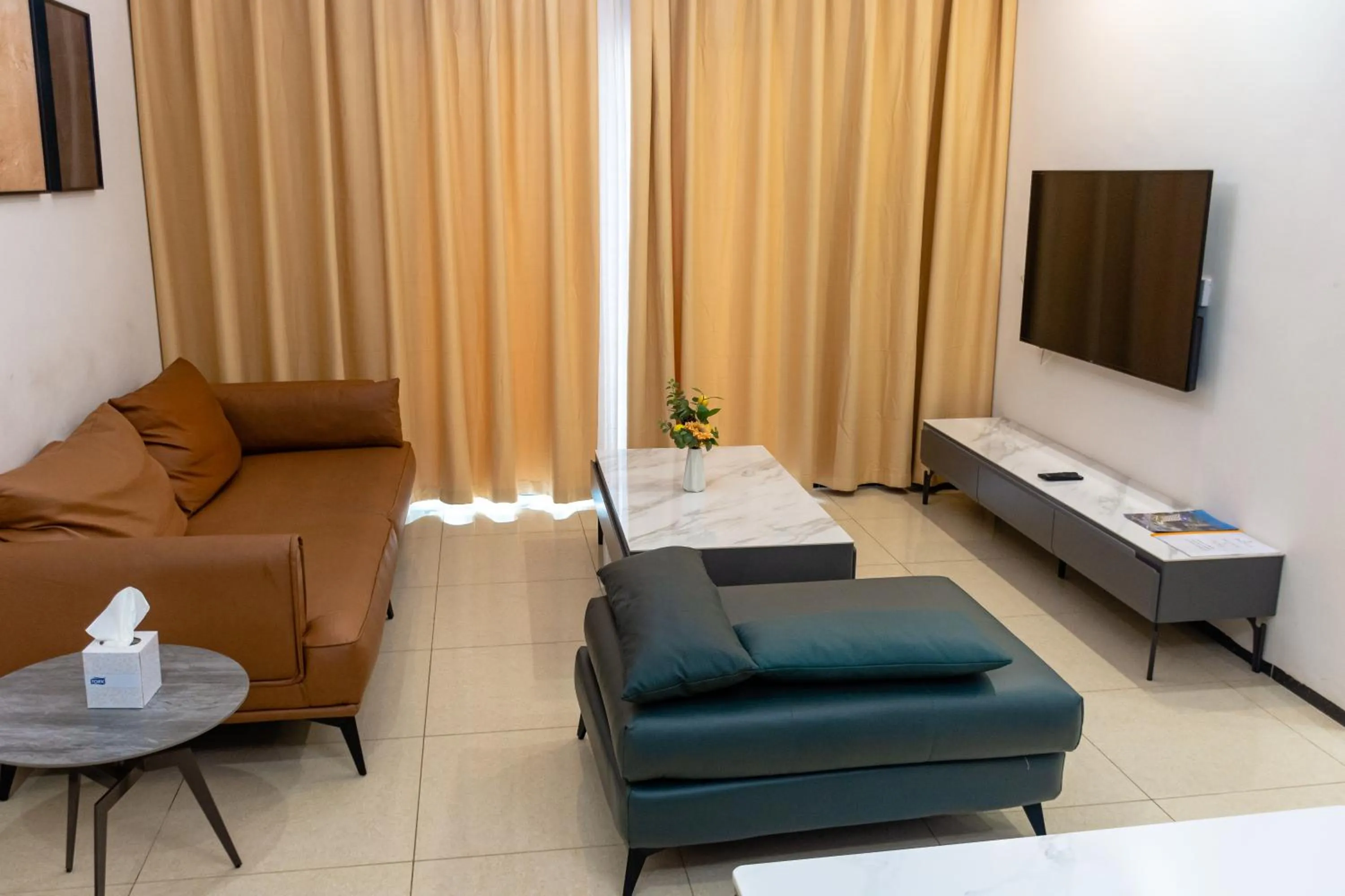 Living room in Rose Garden Private Apartment By LINK