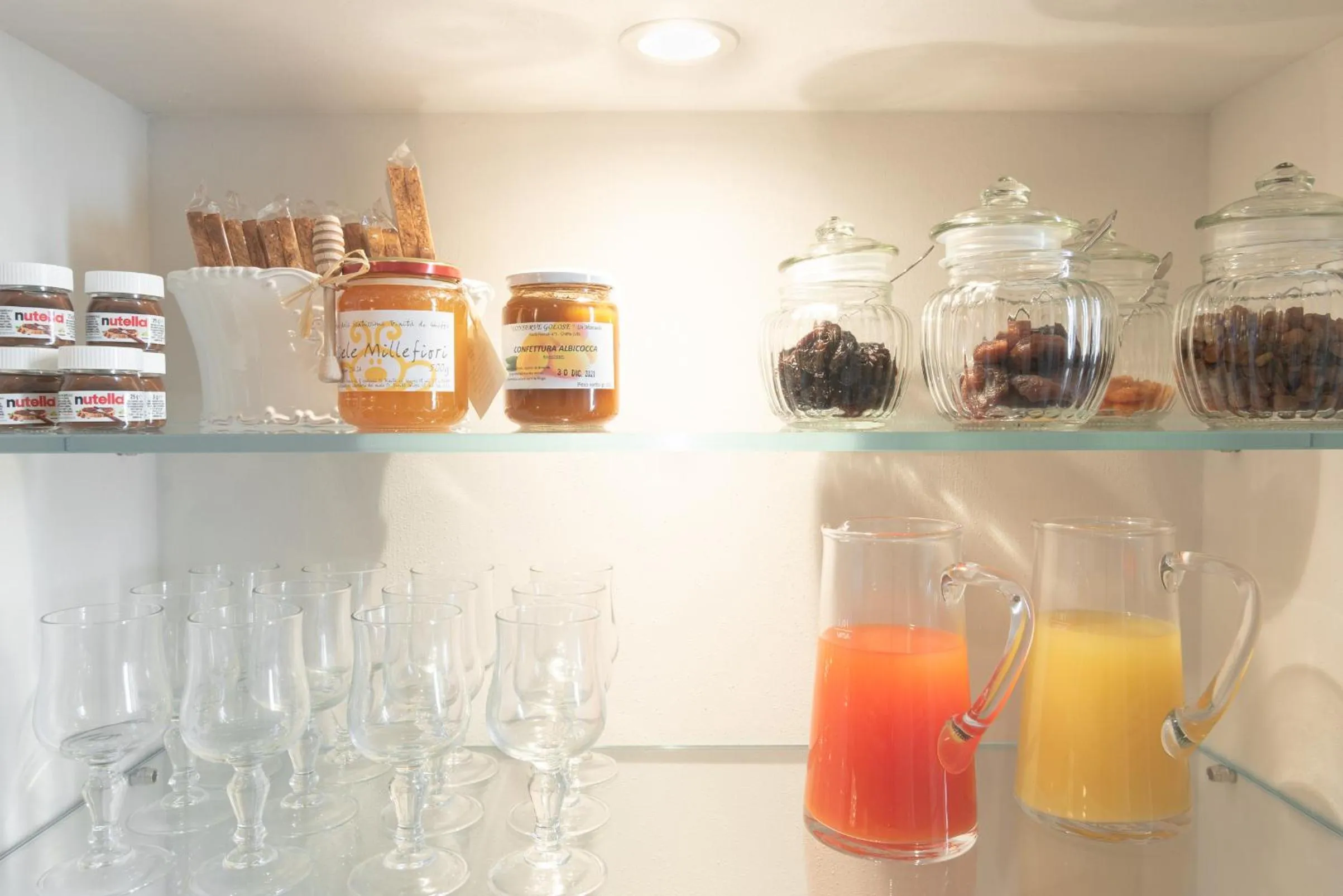 Food and drinks in Antico Borgo B&B Cannobio