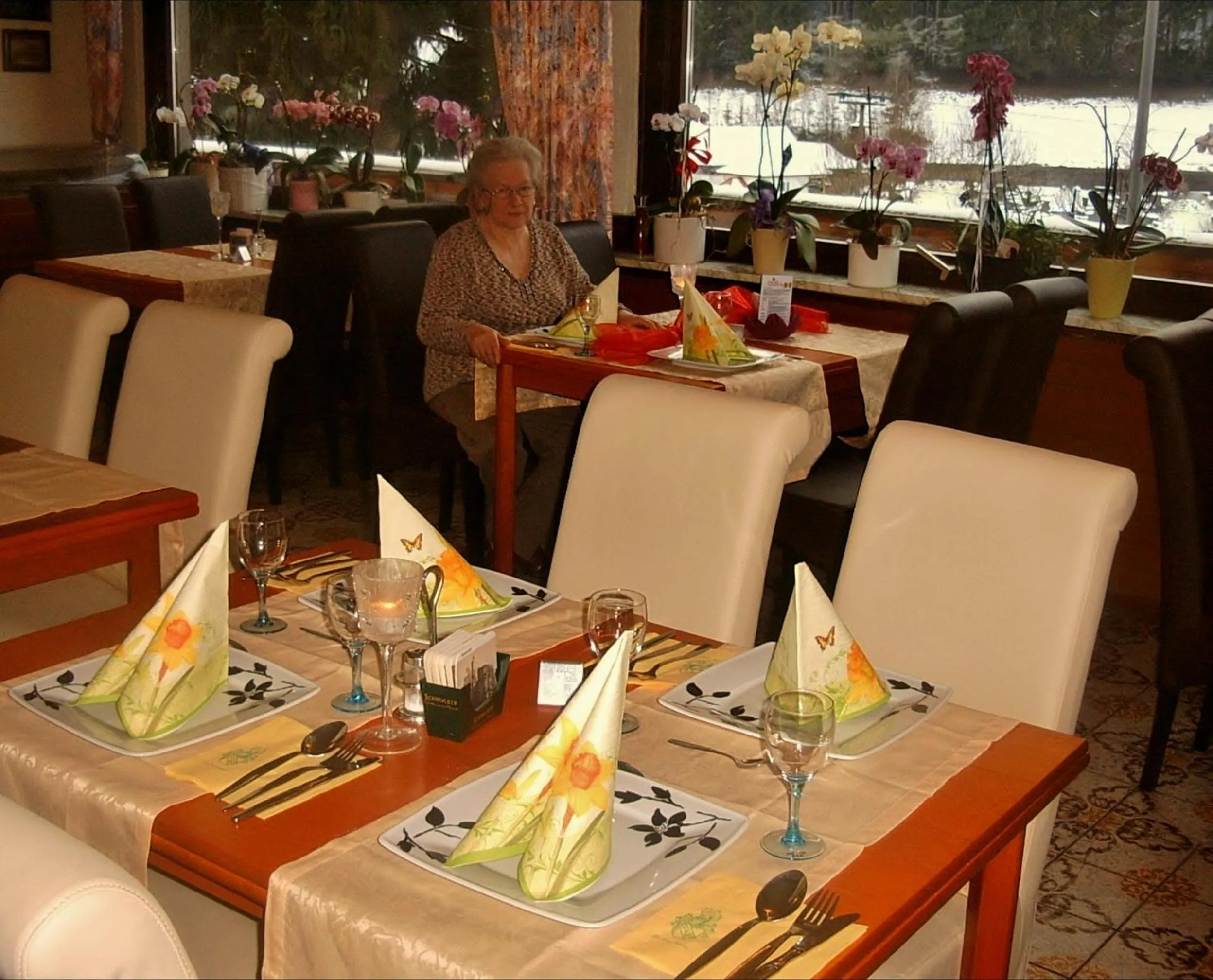 Restaurant/places to eat in Hotel Gasthof Zur Krone