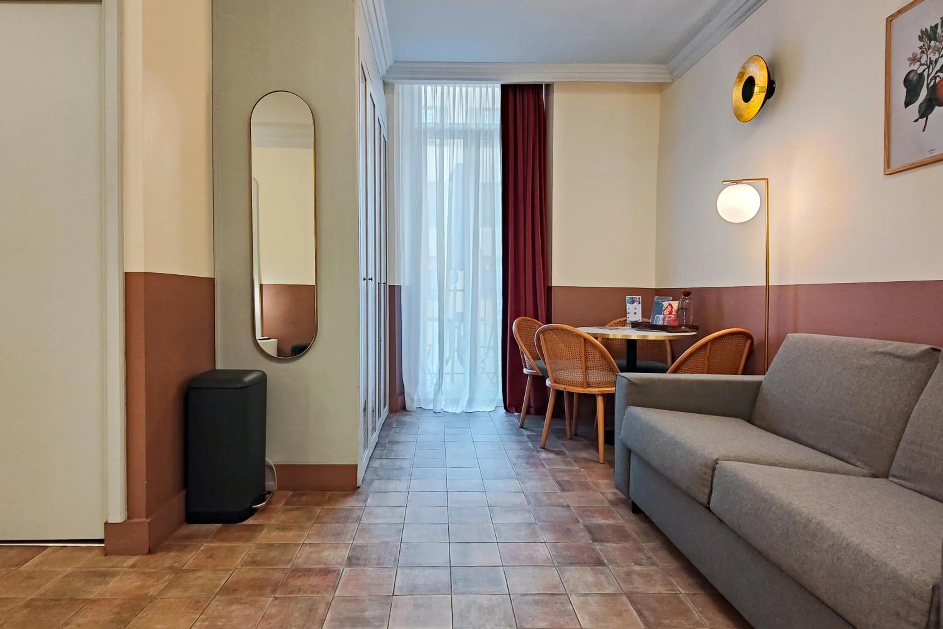 Seating area in Hotel Aparthotel AMMI Vieux Nice