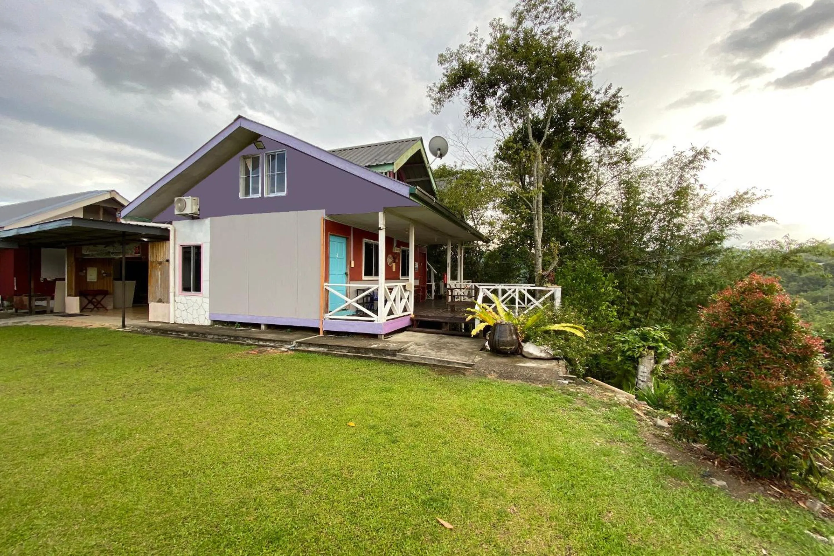 Facade/entrance in Hotel O Pogimpaan Homestay