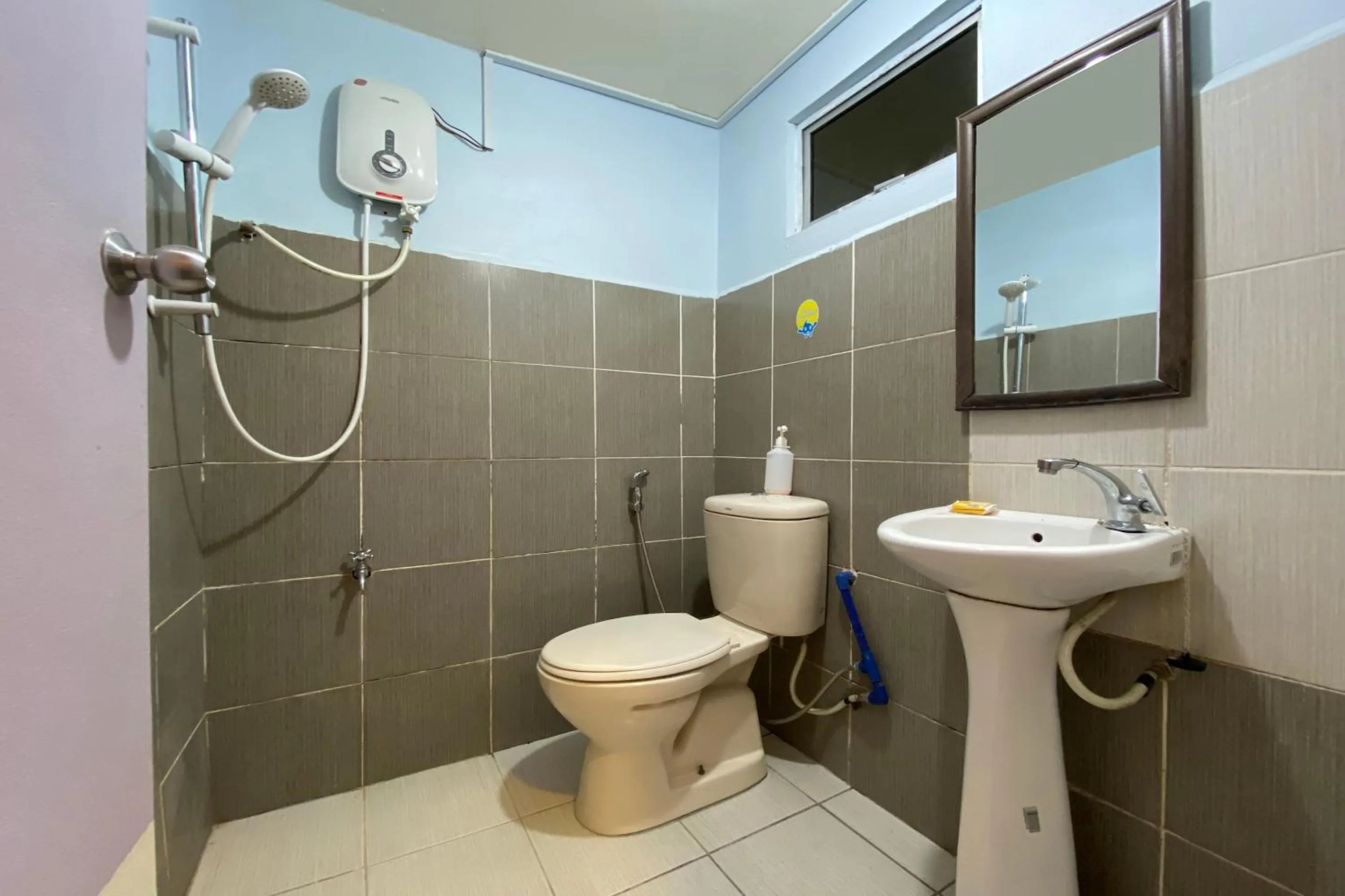 Bathroom in Hotel O Pogimpaan Homestay