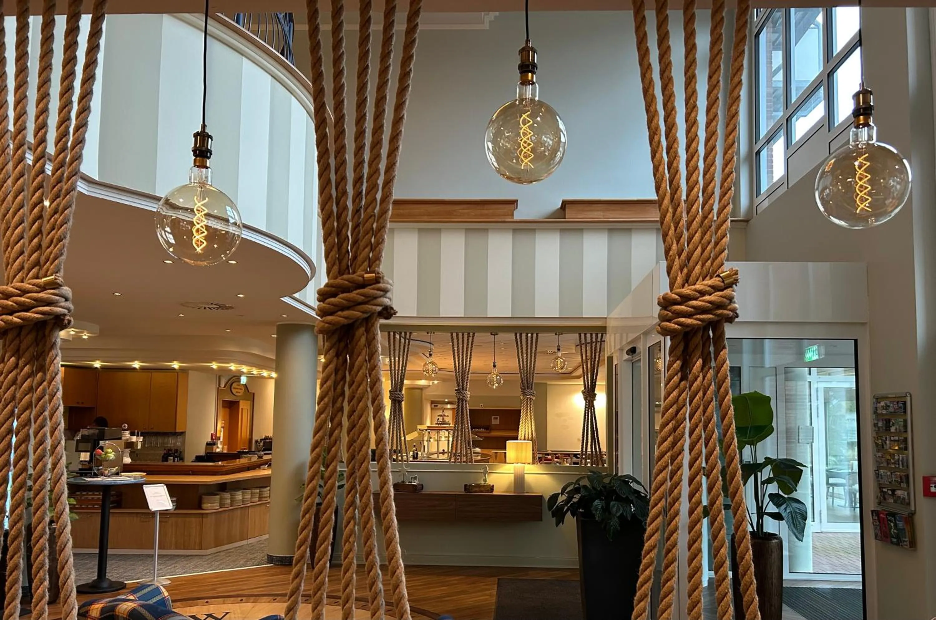 Lobby or reception in Country Hotel Timmendorfer Strand