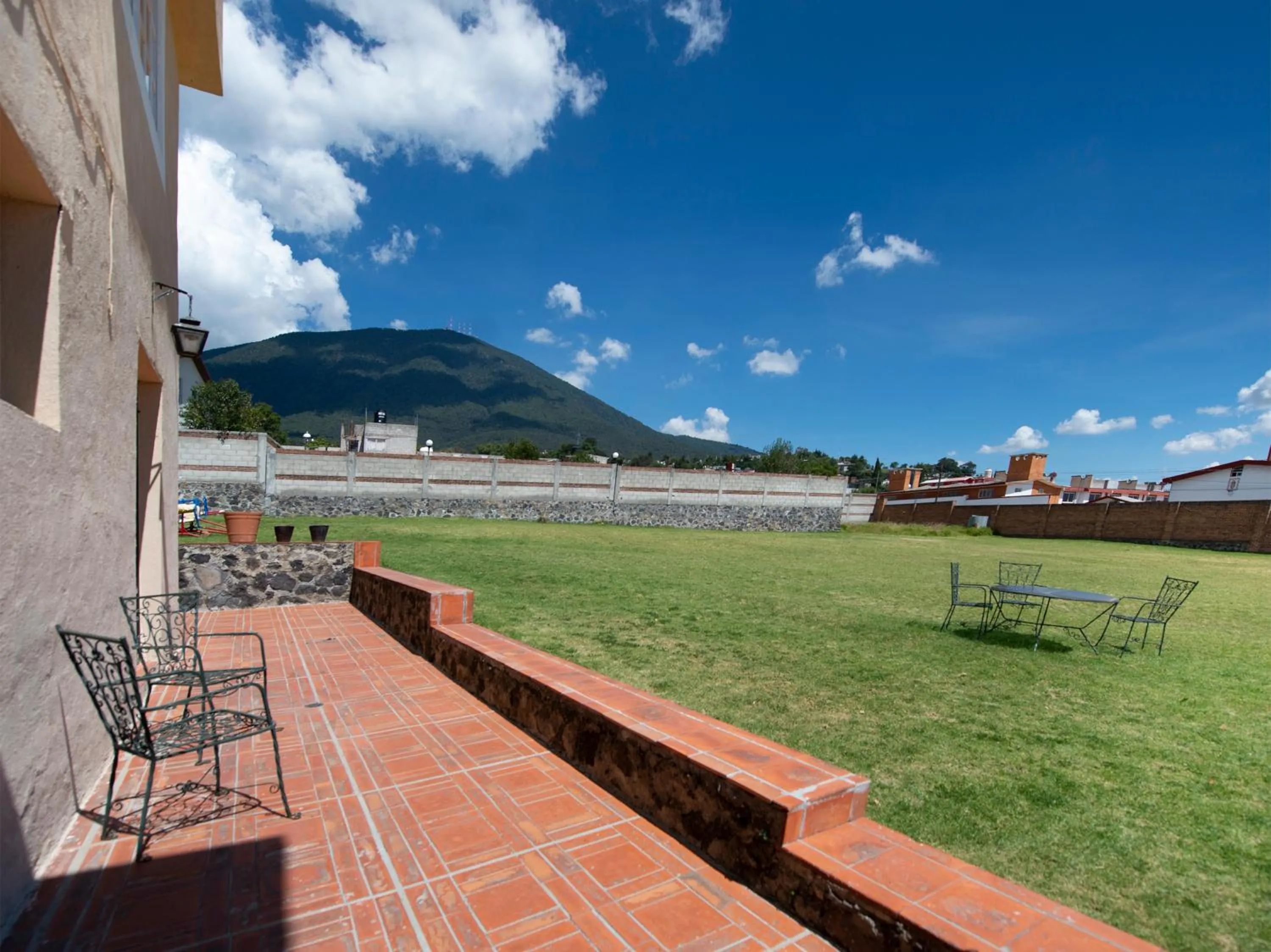 Garden in Hotel La Casa de Don Tito, Jocotitlan