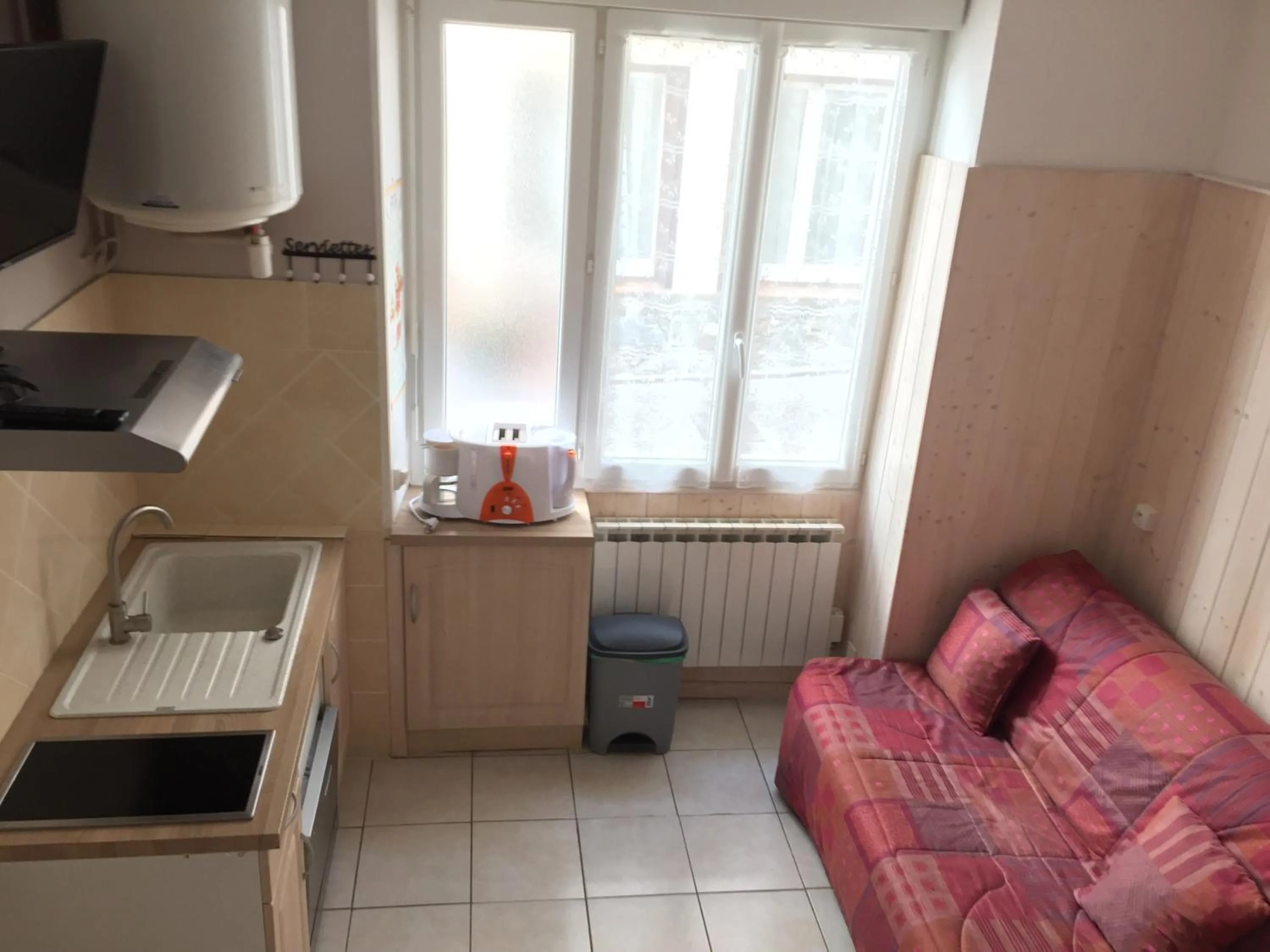 Kitchen or kitchenette in Résidence Natura