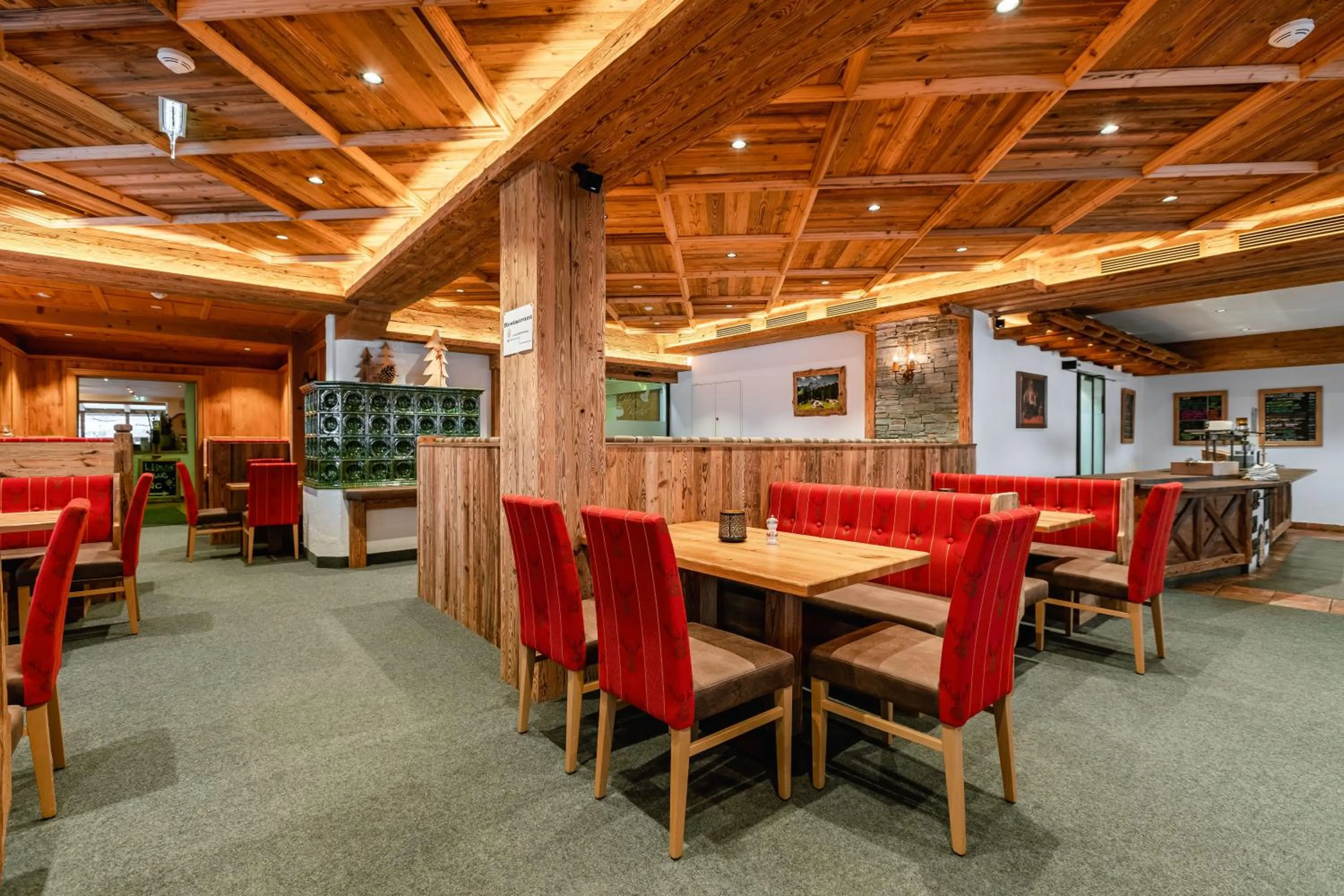 Restaurant/places to eat in Hotel Restaurant Hexenalm