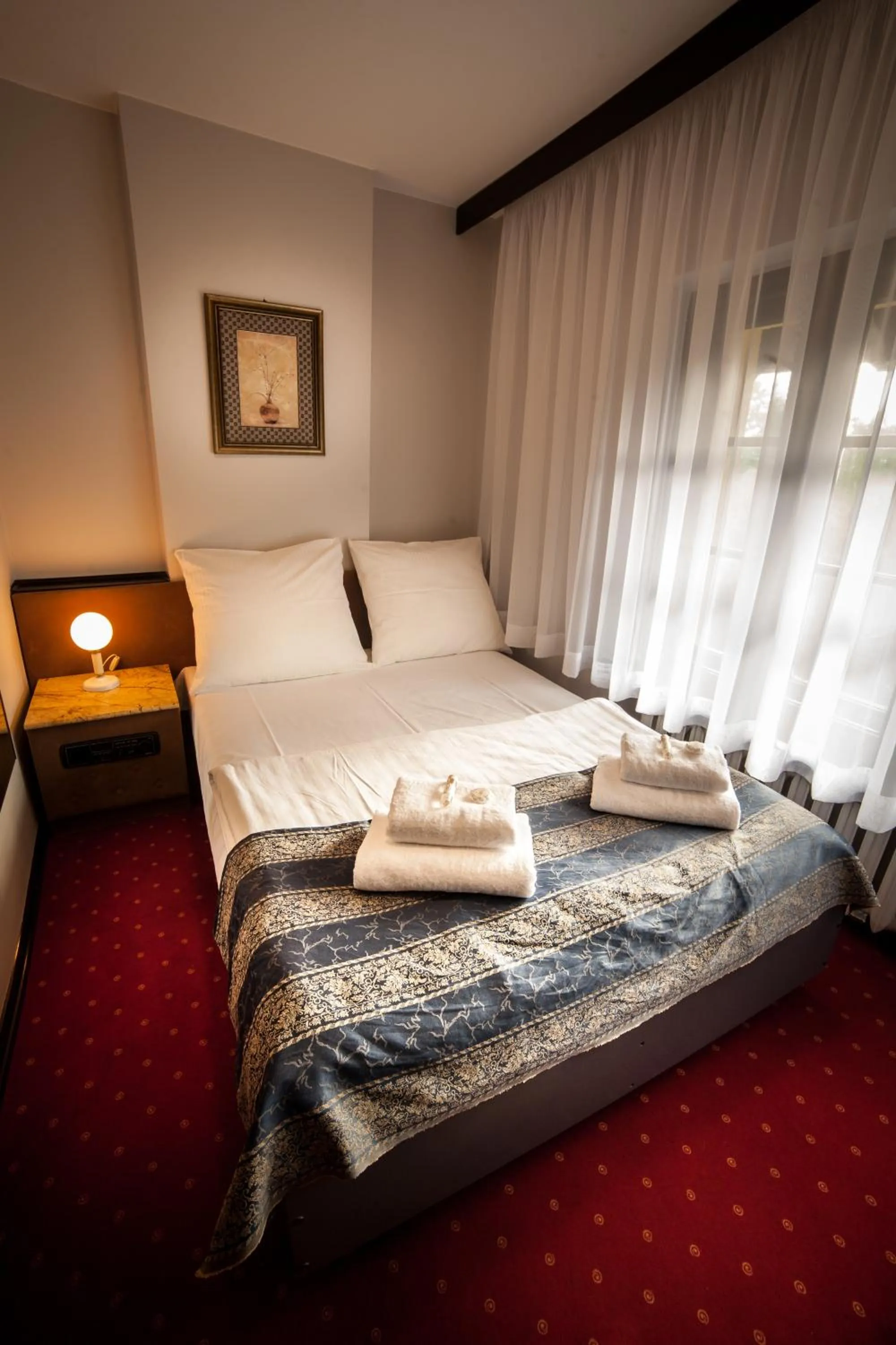 Photo of the whole room in Hotel Maria