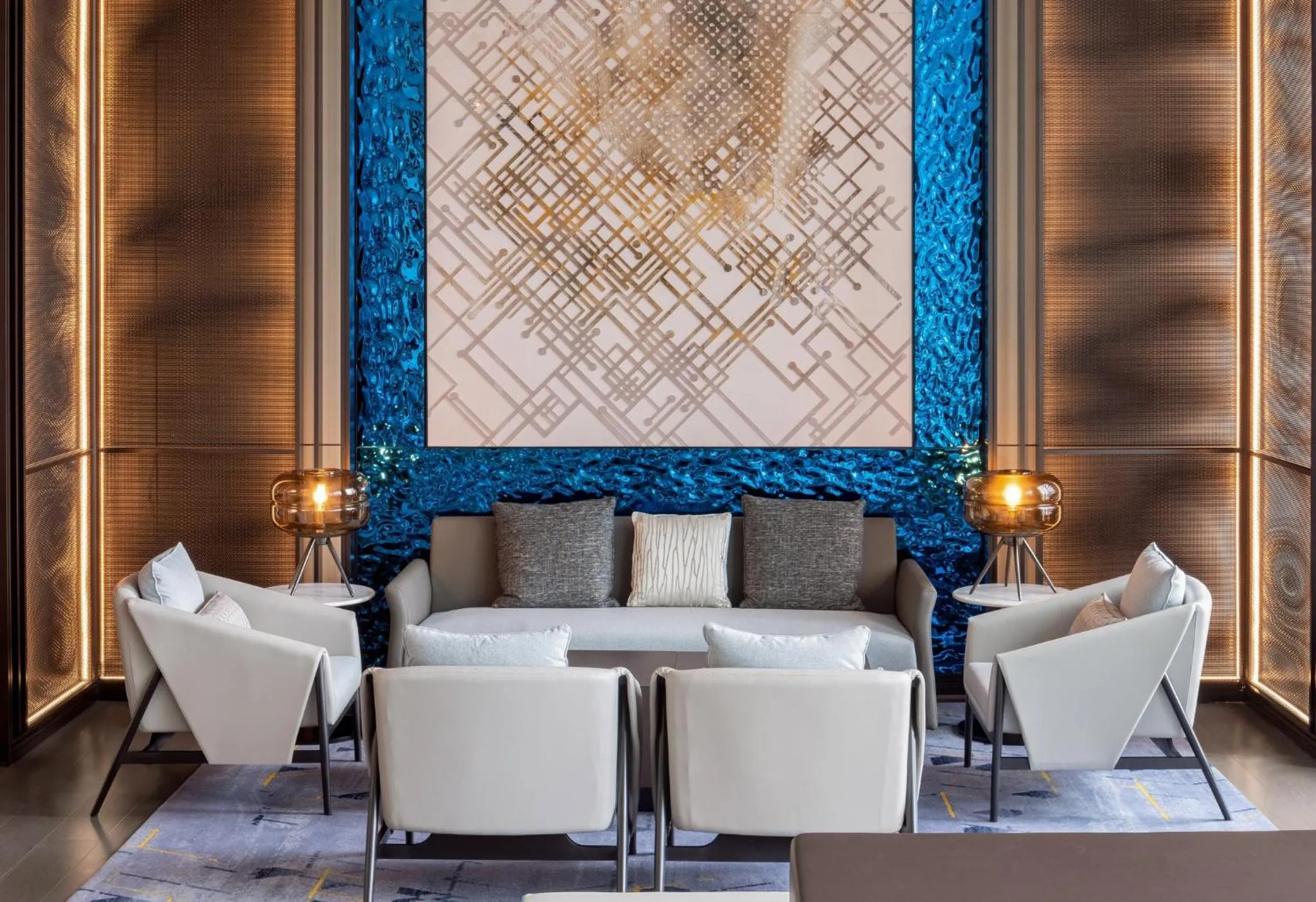 Lounge or bar in Crowne Plaza Hangzhou Science City by IHG