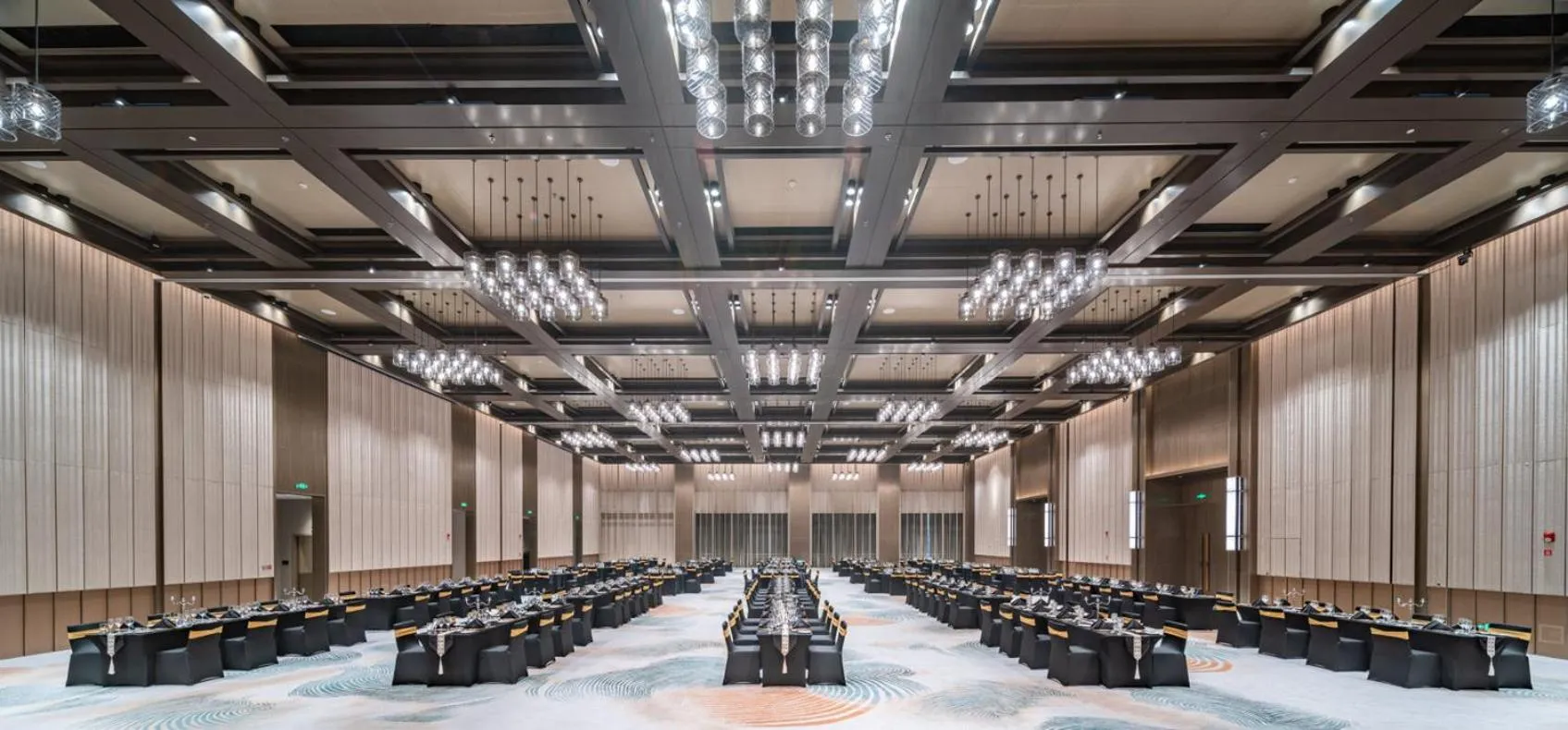 Banquet/Function facilities in HUALUXE Xi'an Chanba by IHG