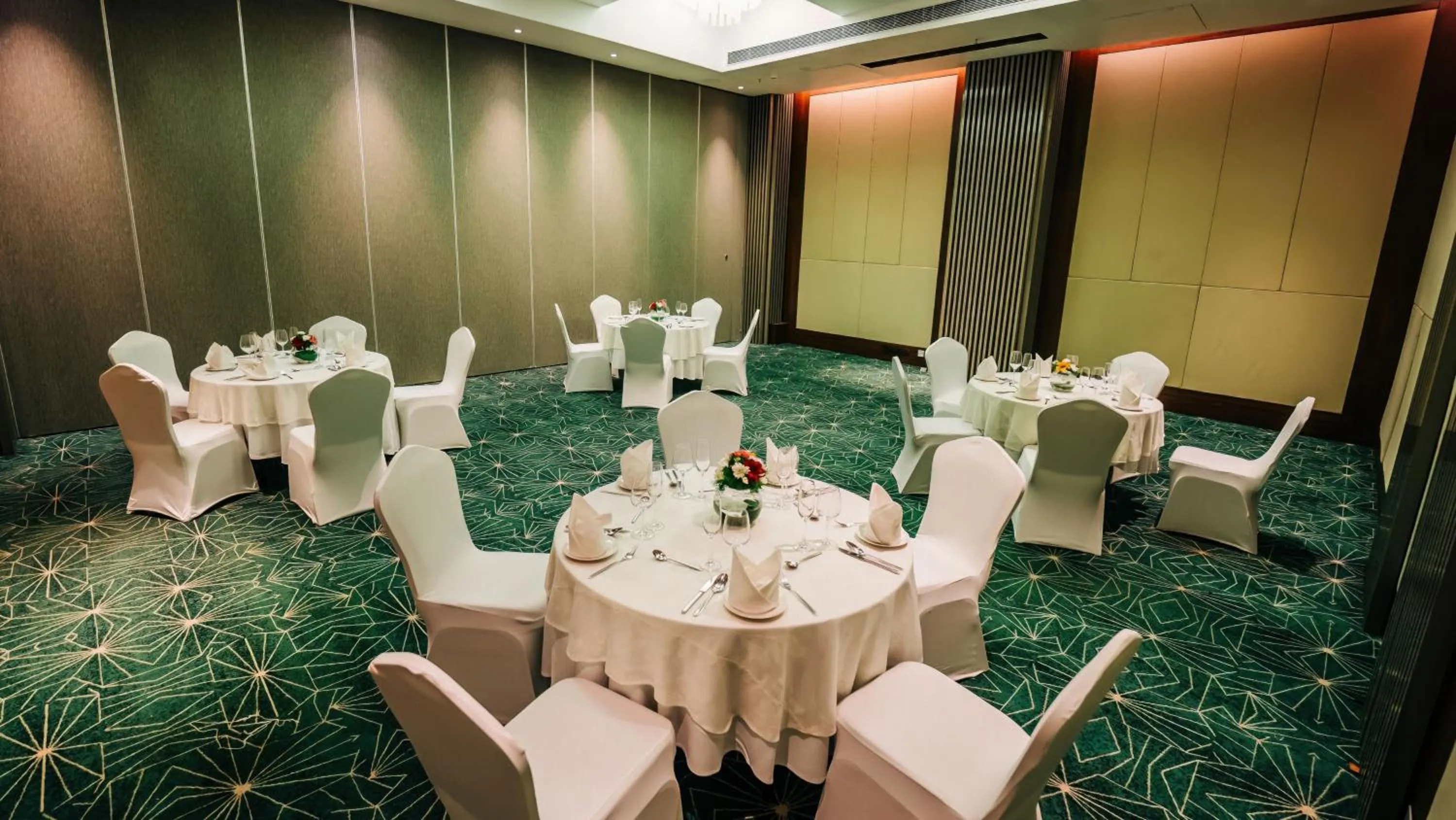 Banquet/Function facilities in Holiday Inn Goa Candolim