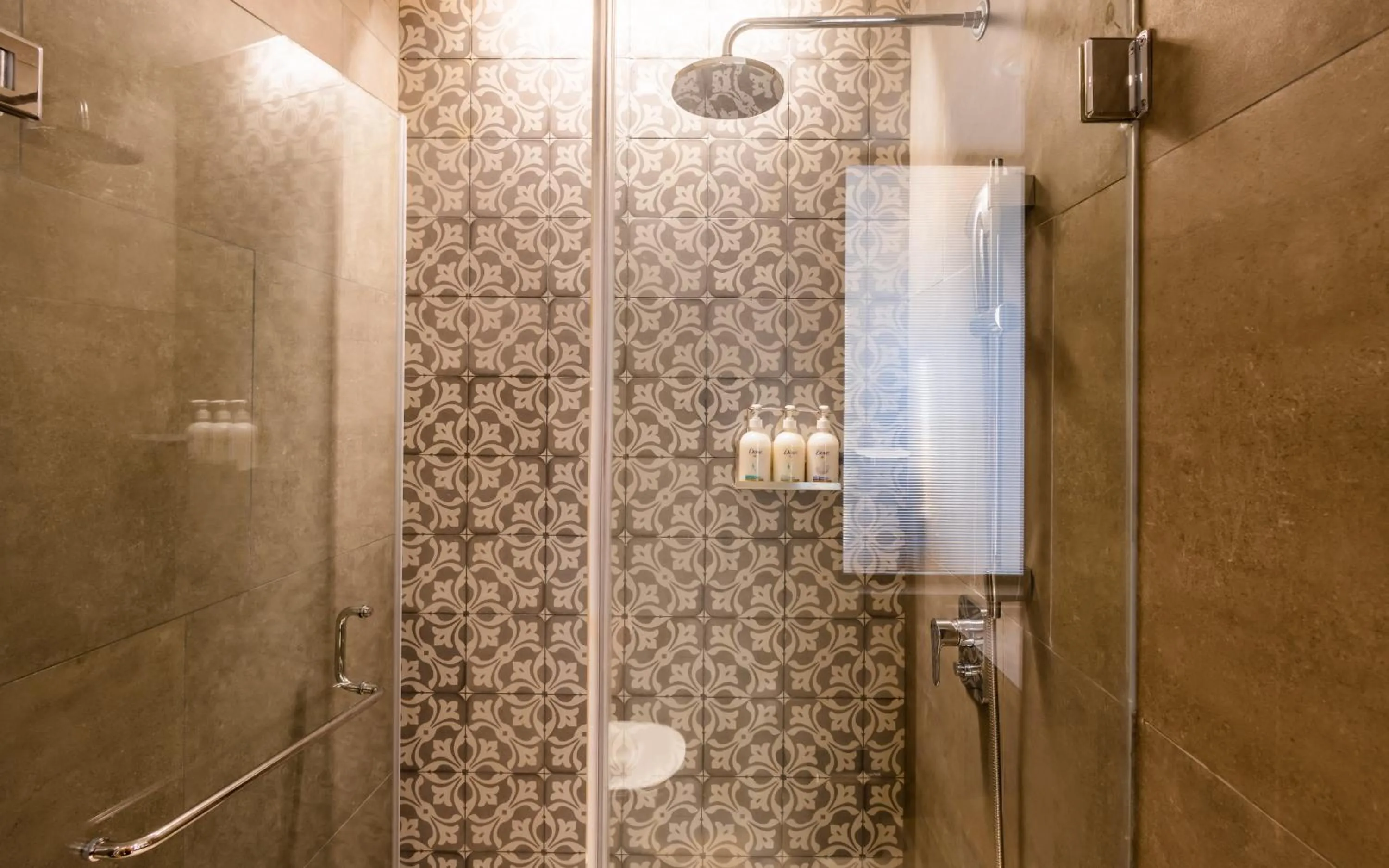 Bathroom in Holiday Inn Goa Candolim