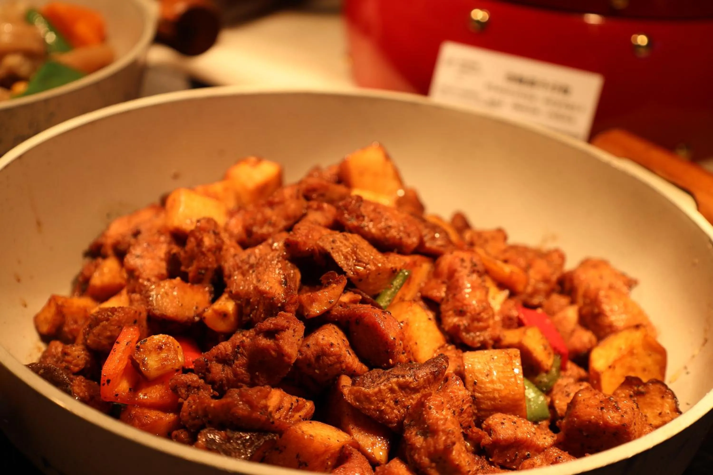 Restaurant/places to eat in Holiday Inn Fuyang by IHG