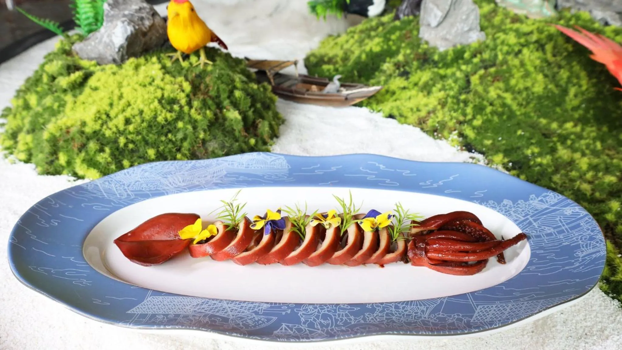 Restaurant/places to eat in Holiday Inn Fuyang by IHG