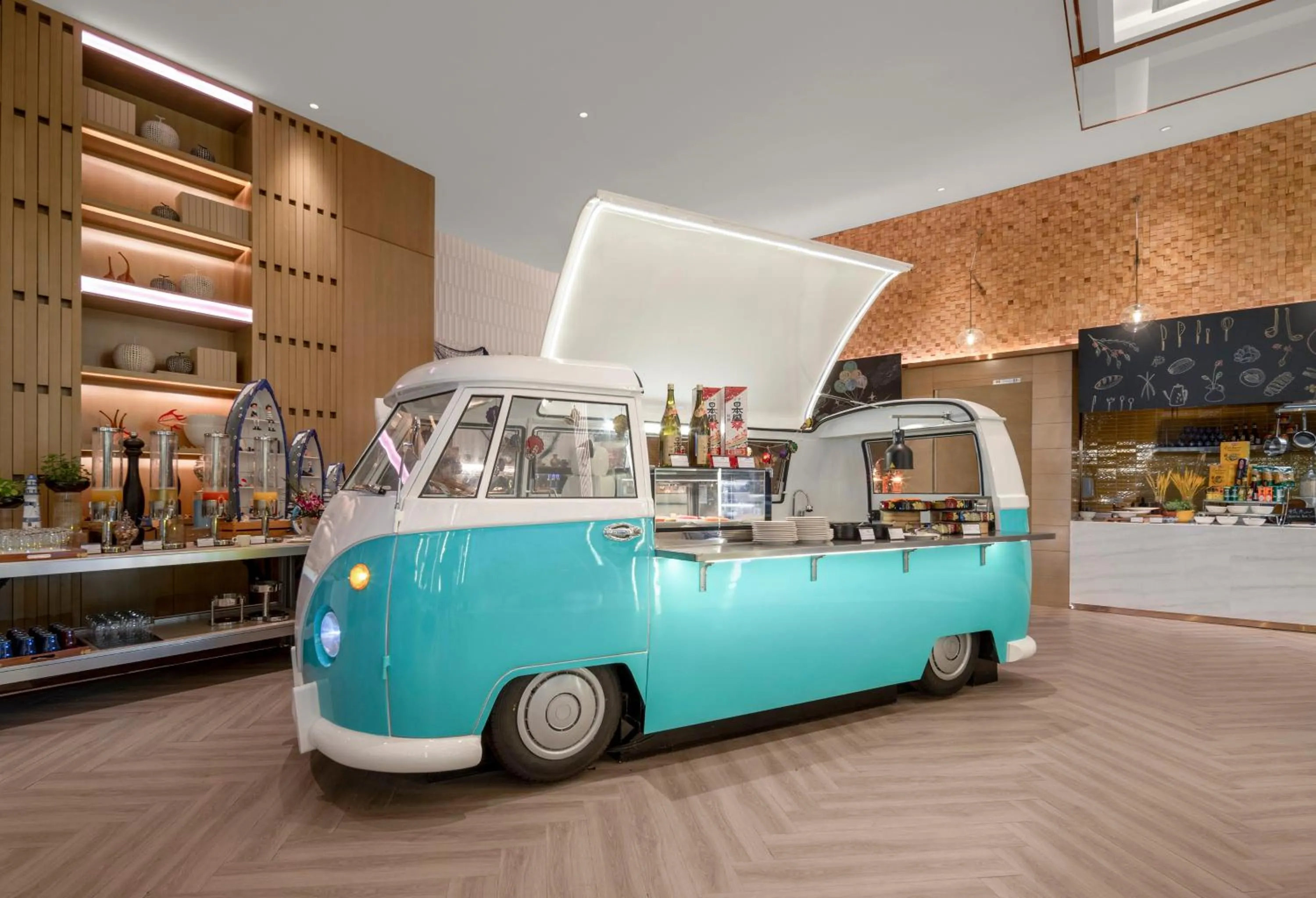 Breakfast in Holiday Inn Fuyang by IHG