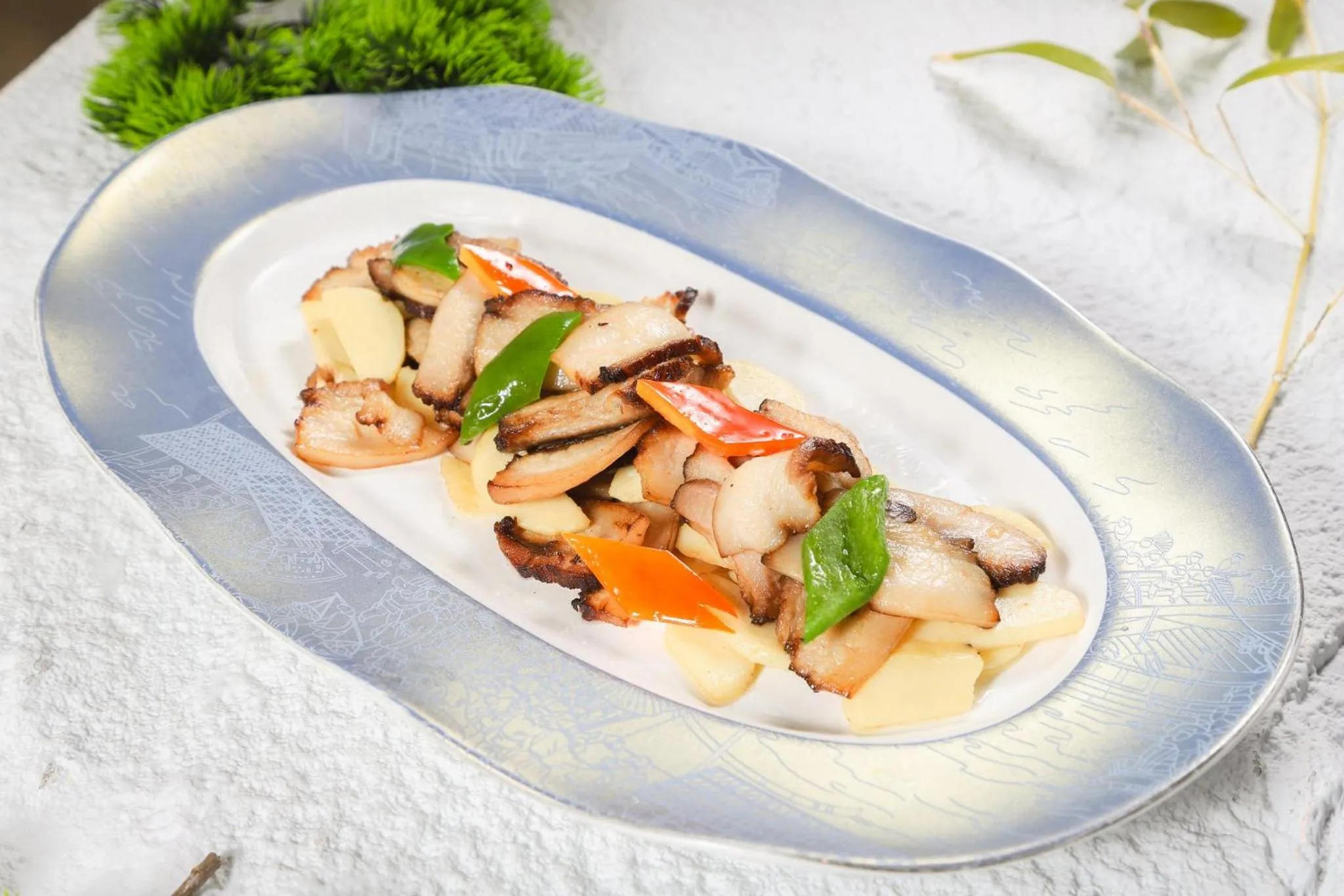 Restaurant/places to eat in Holiday Inn Fuyang by IHG