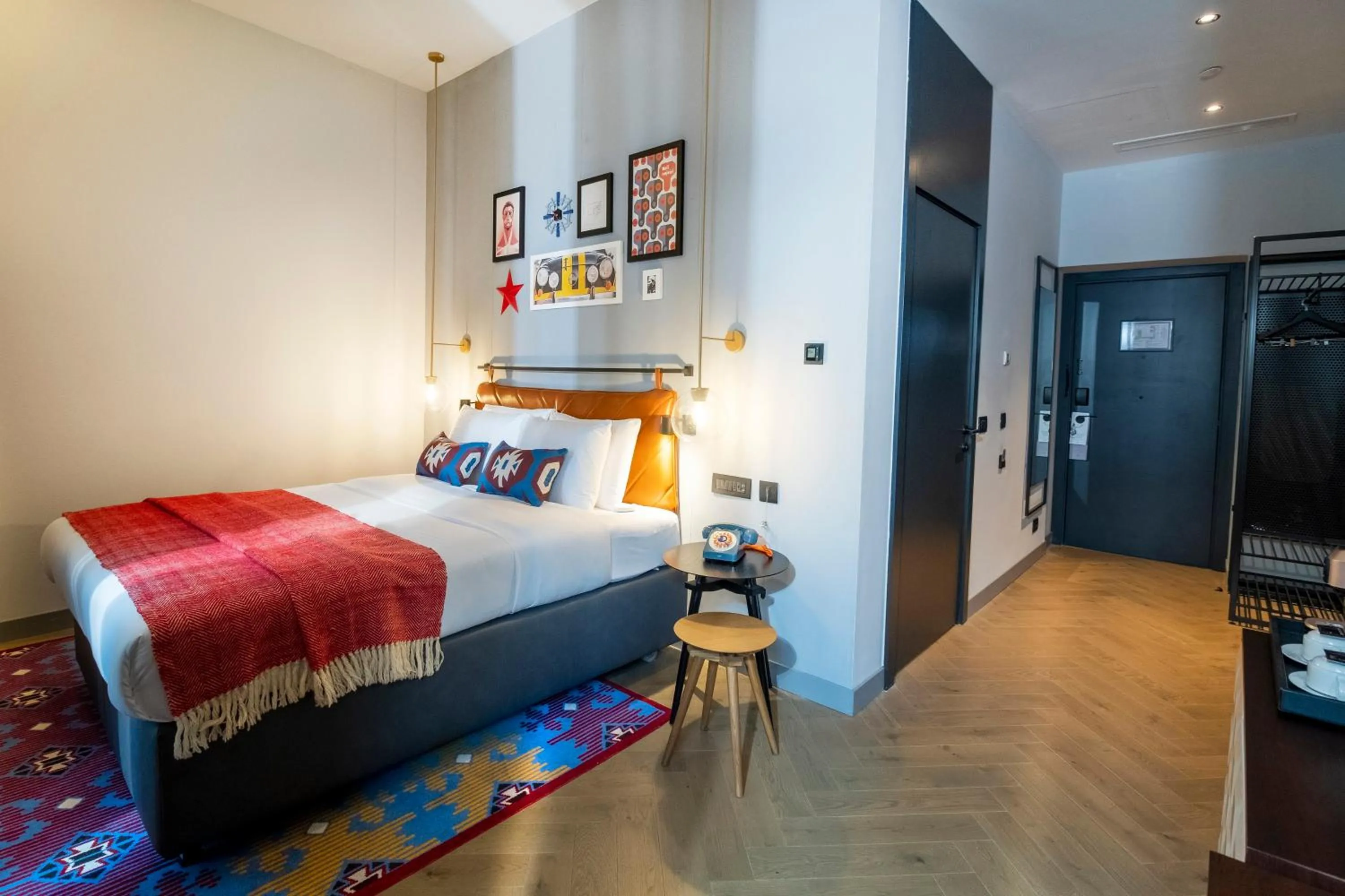 Photo of the whole room, Bed in Hotel Indigo Belgrade by IHG