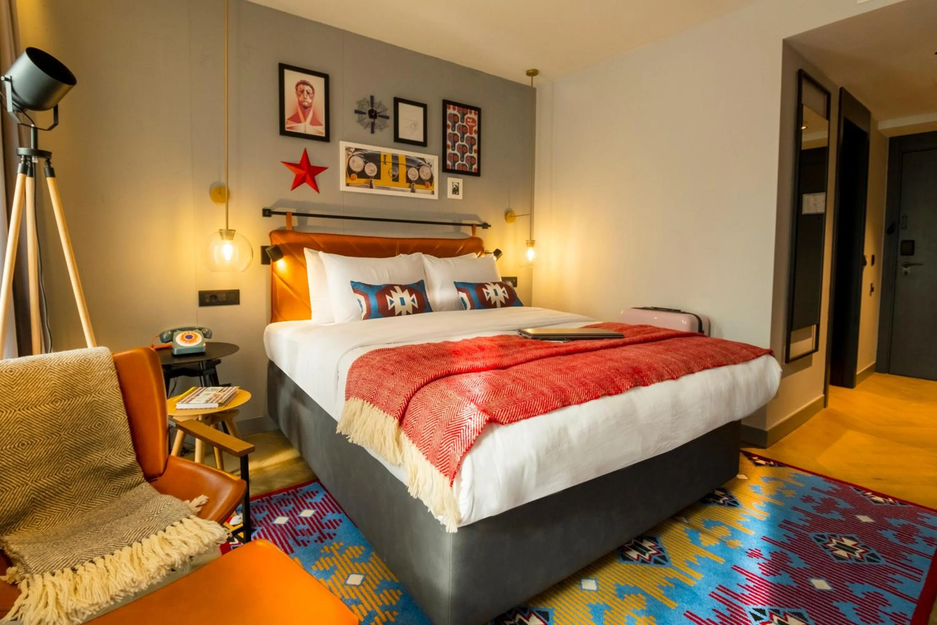 Photo of the whole room, Bed in Hotel Indigo Belgrade by IHG