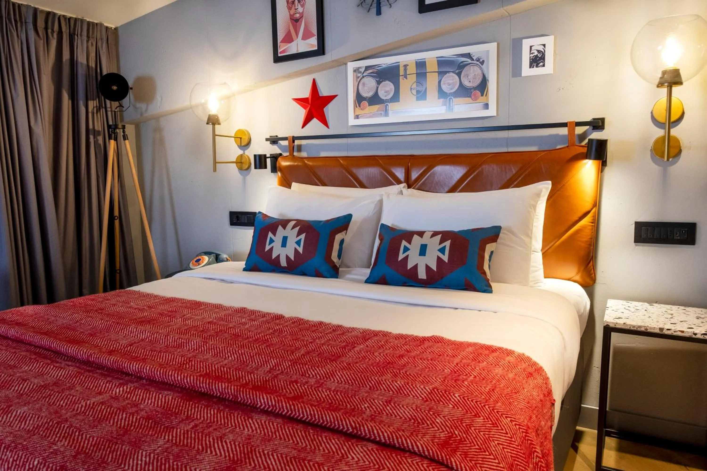 Photo of the whole room, Bed in Hotel Indigo Belgrade by IHG