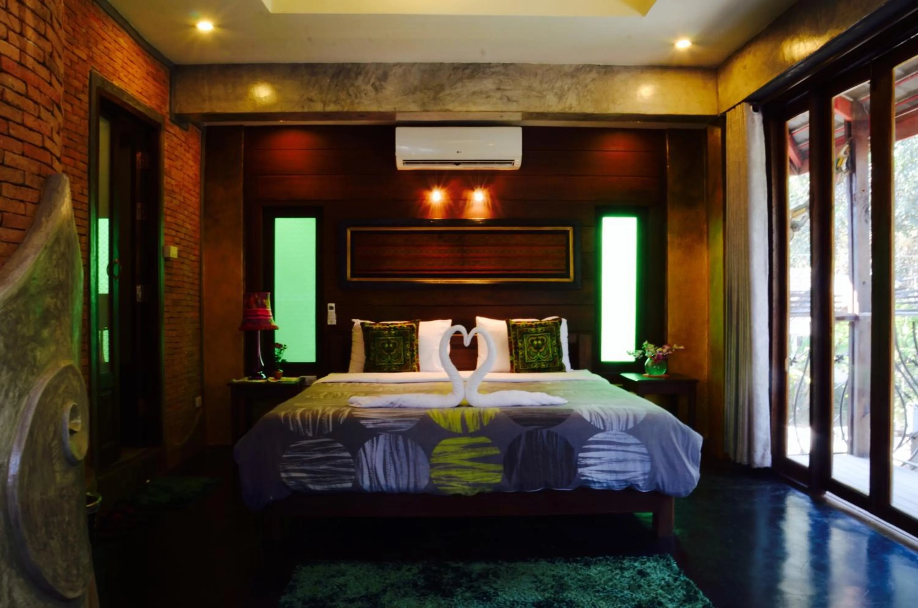 Photo of the whole room, Bed in Soi One Boutique Bedrooms