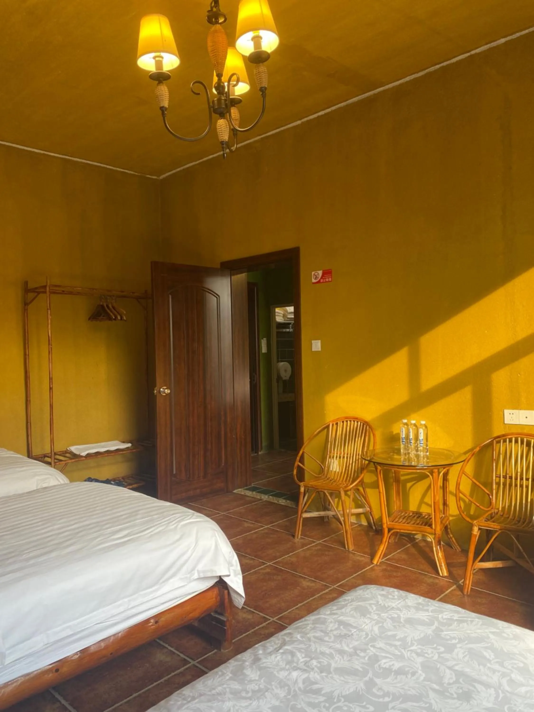 Bed in YangShuo Eden Inn