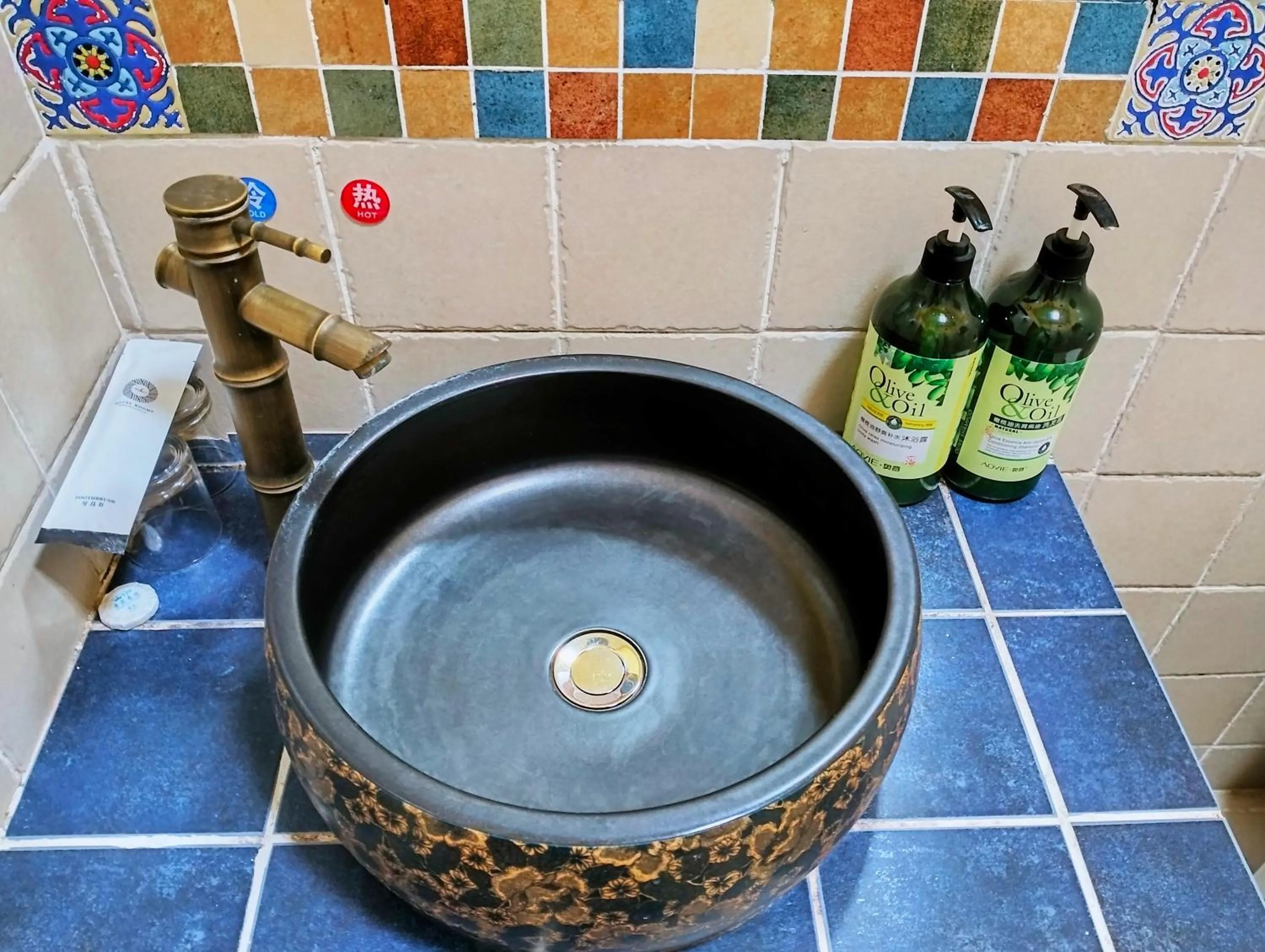 Decorative detail in YangShuo Eden Inn