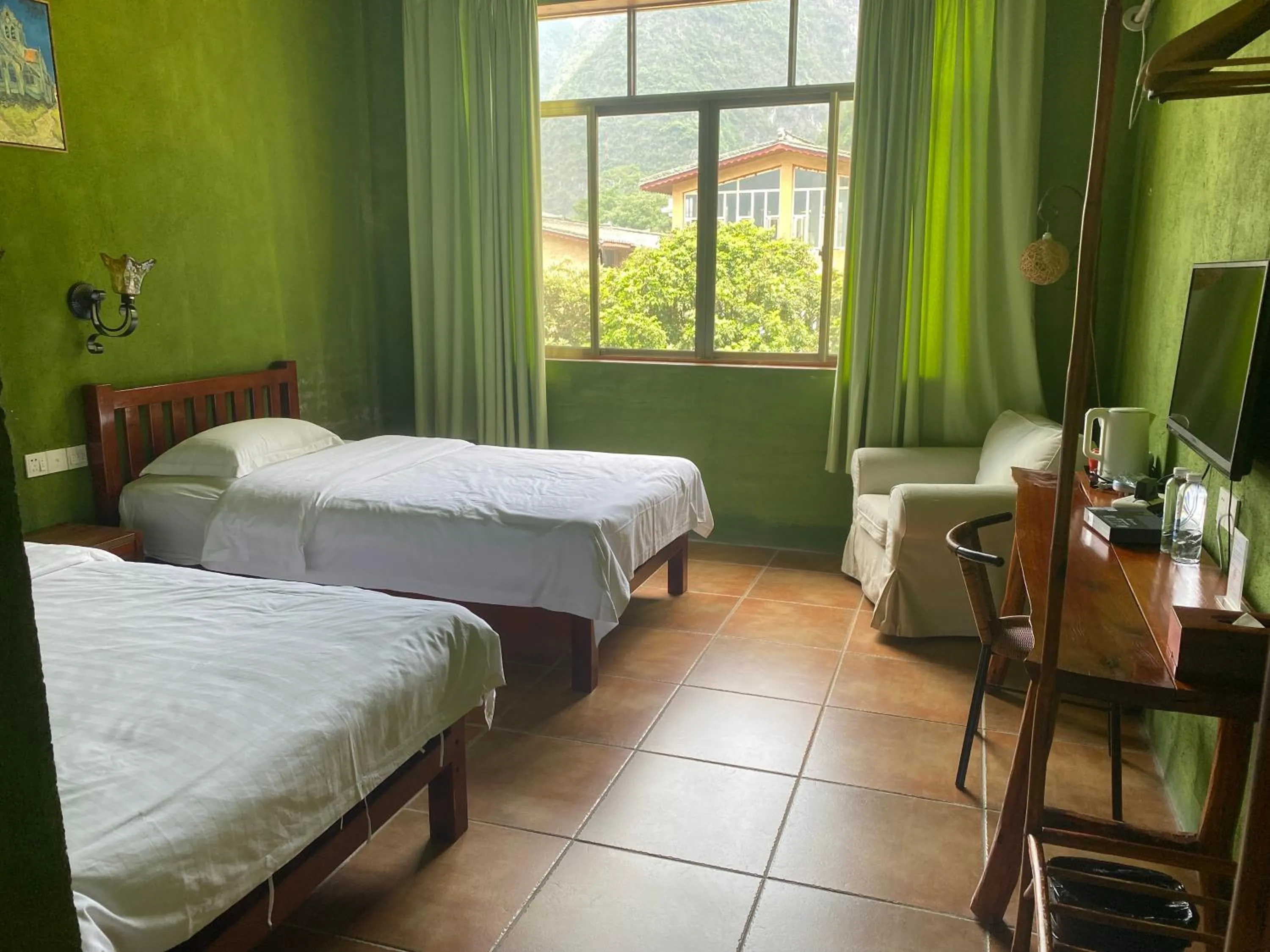 Bed in YangShuo Eden Inn