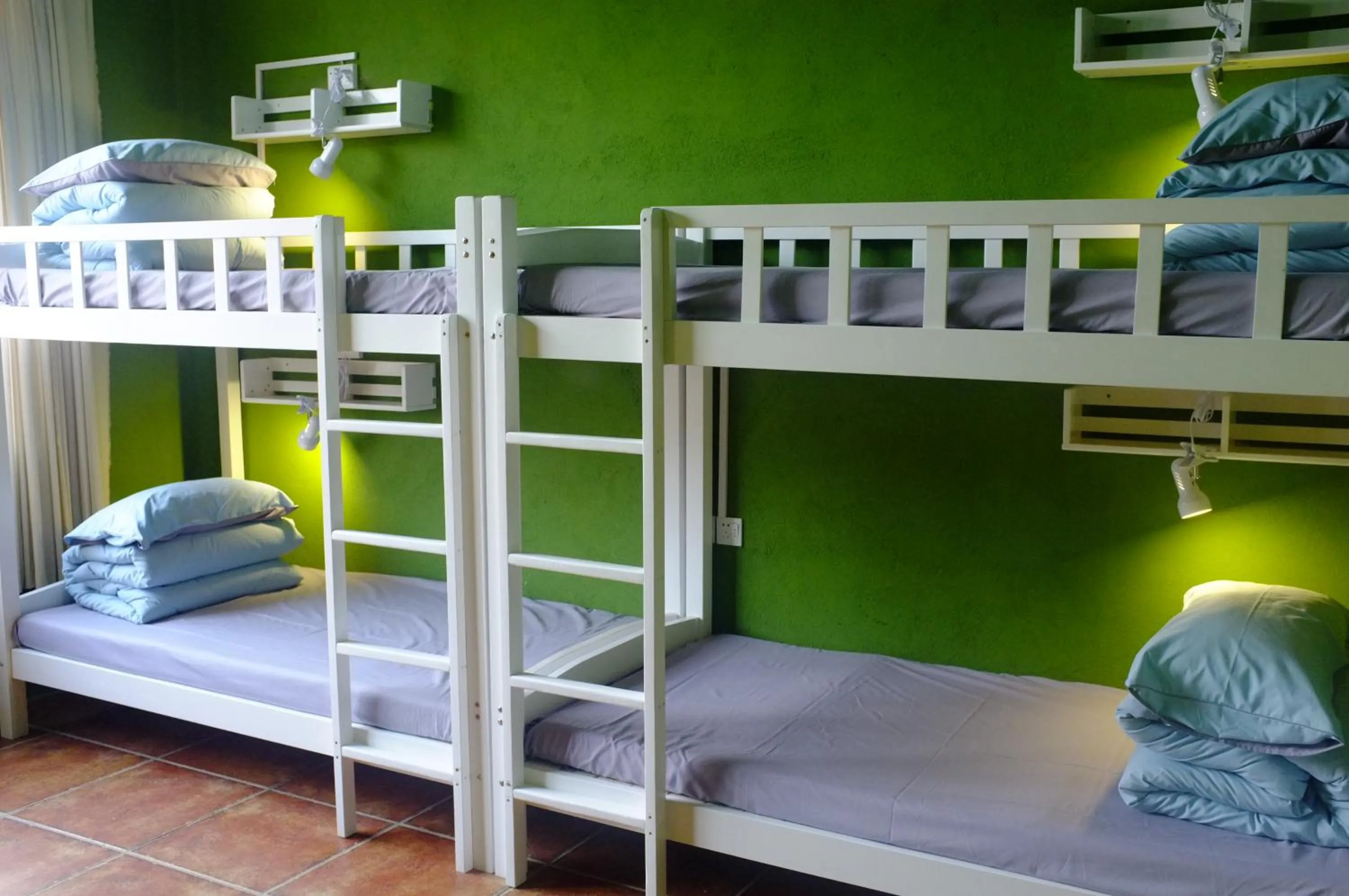 Bed in YangShuo Eden Inn