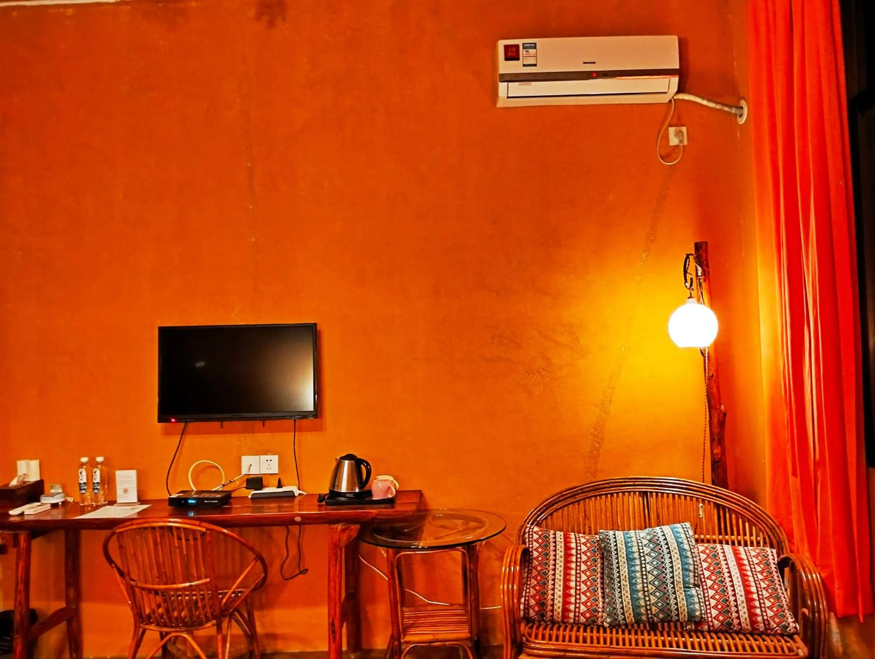 Photo of the whole room in YangShuo Eden Inn