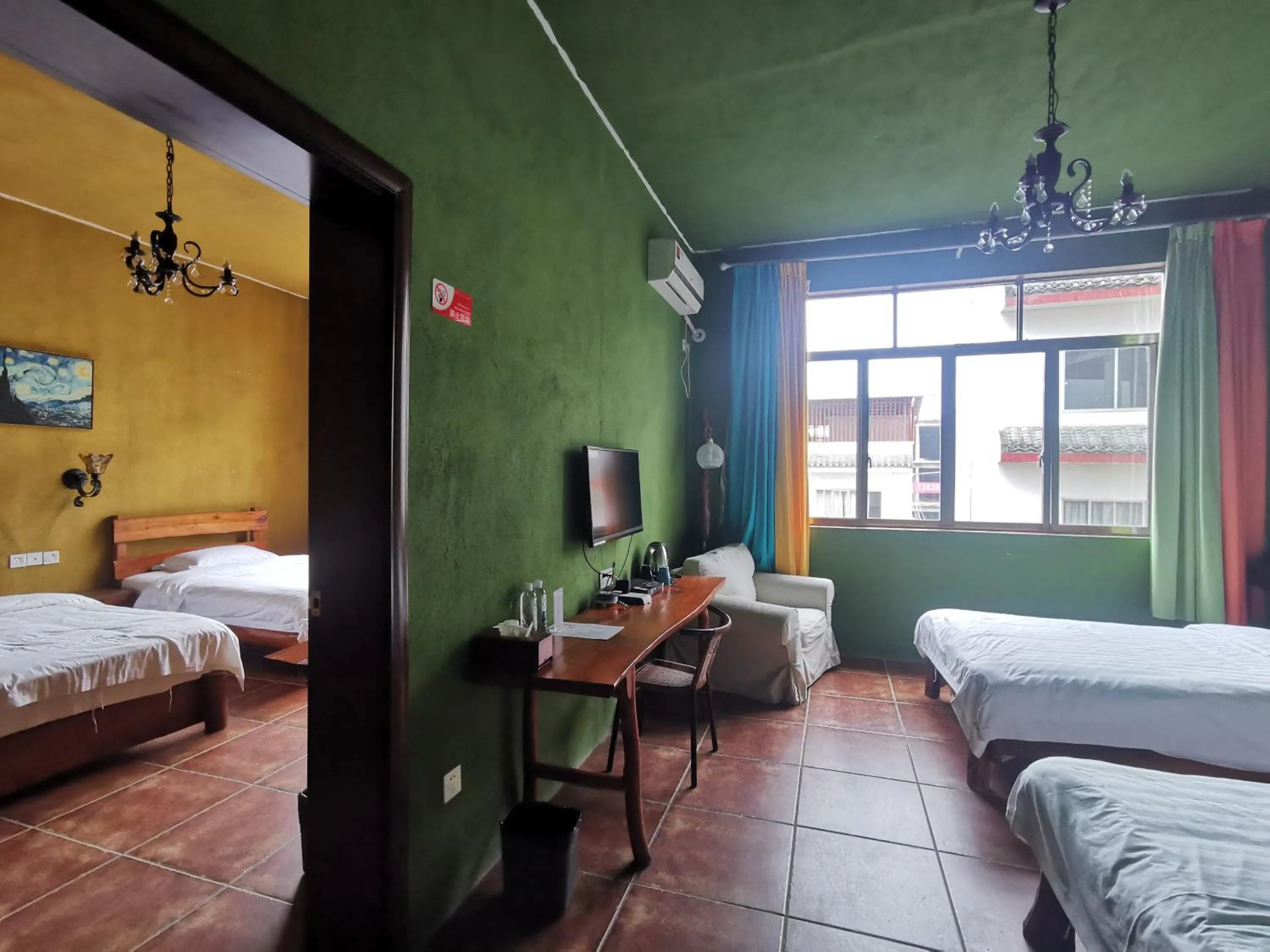 Bedroom, Bed in YangShuo Eden Inn