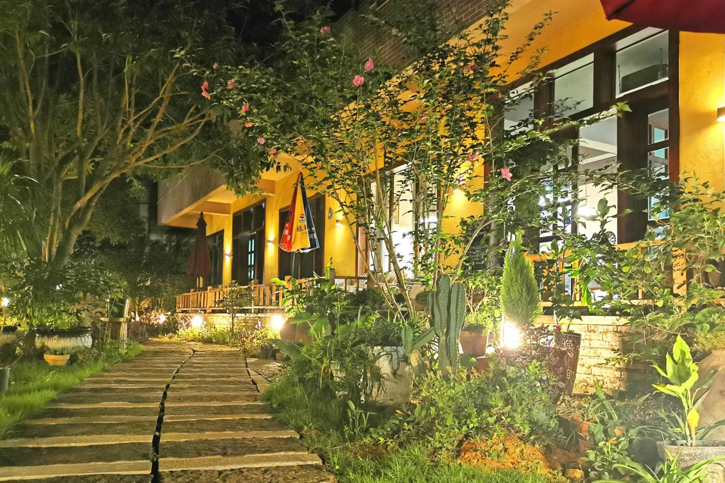 Garden in YangShuo Eden Inn